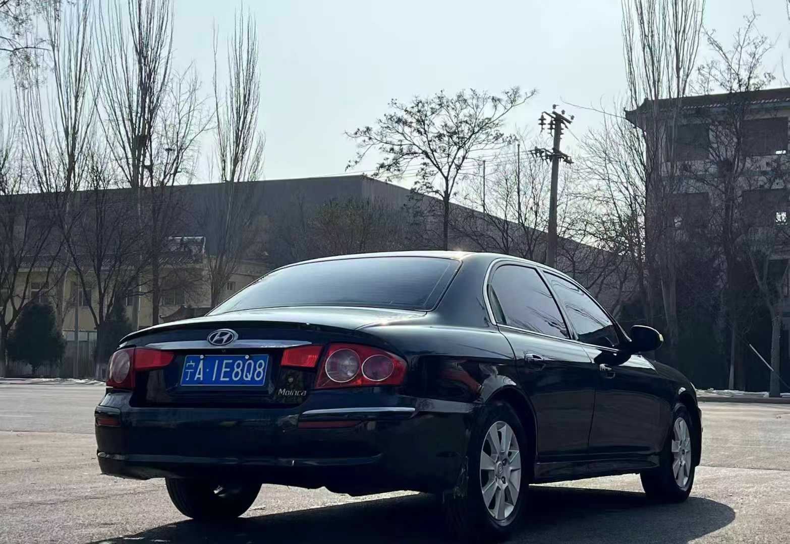 Hyundai moInca 2011 car image #8