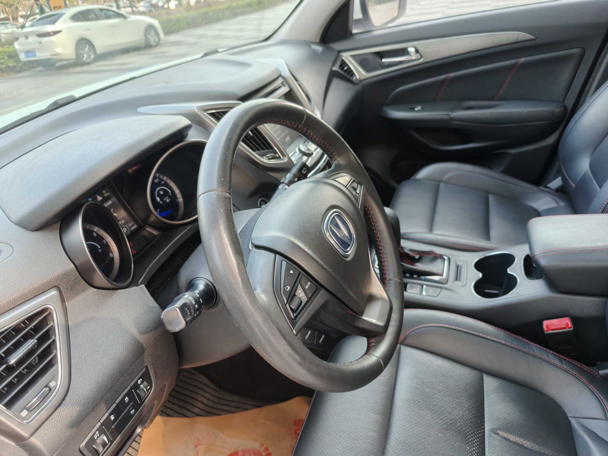 长安 长安CS75 2015 汽车图片 #8