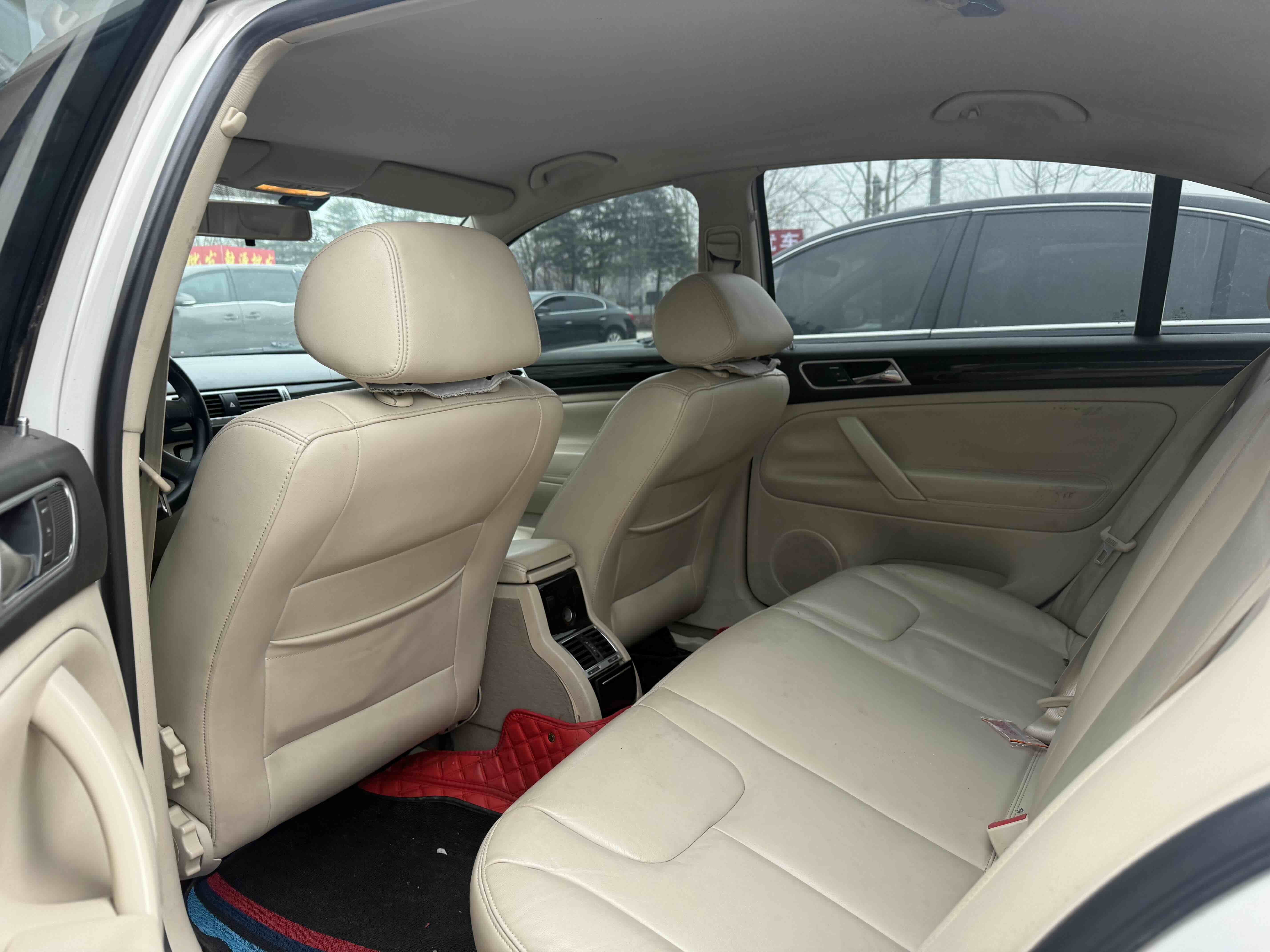 Volkswagen Passat Lingyu 2012 car image #8