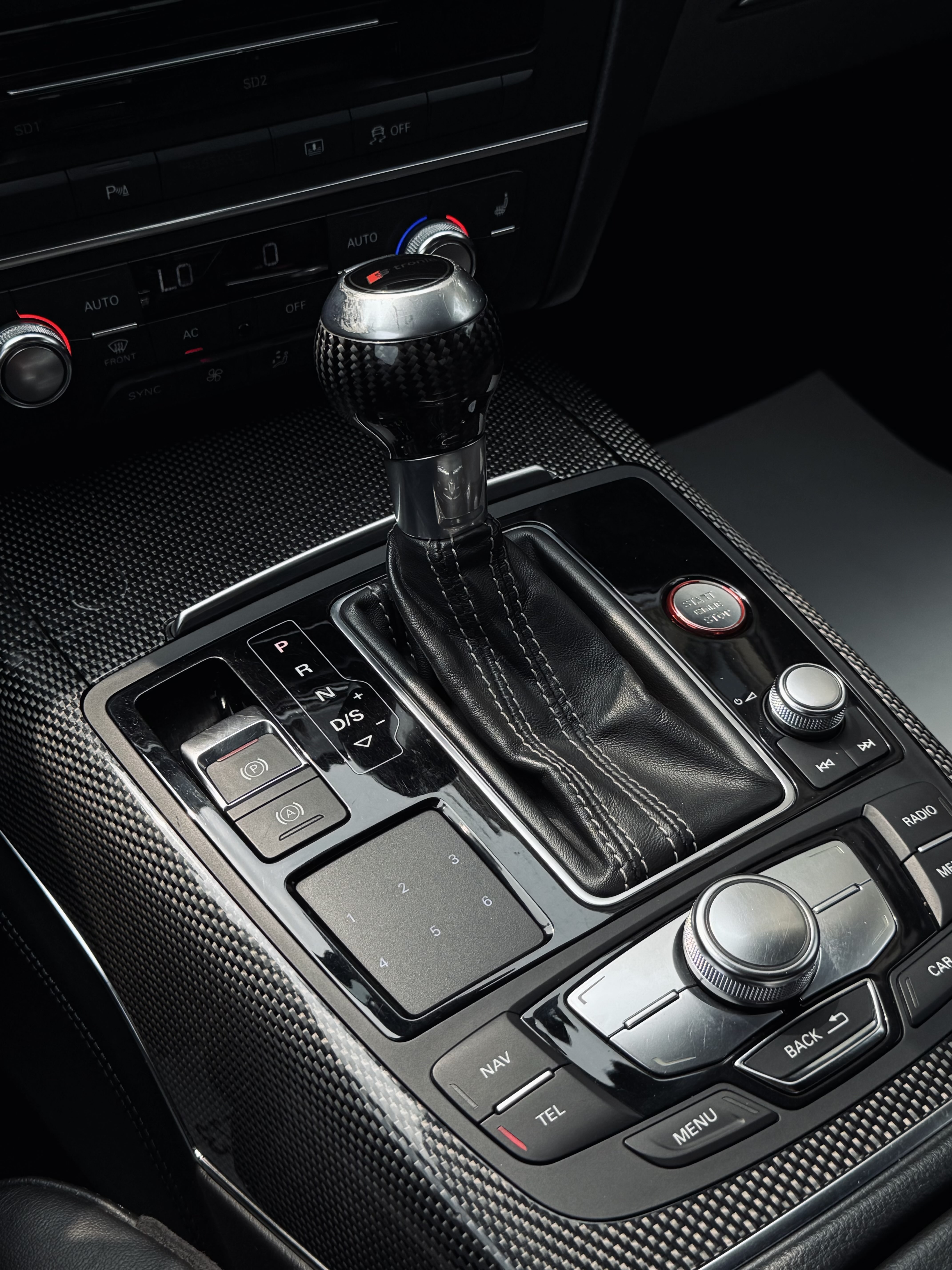 Audi S6 2013 car image #8