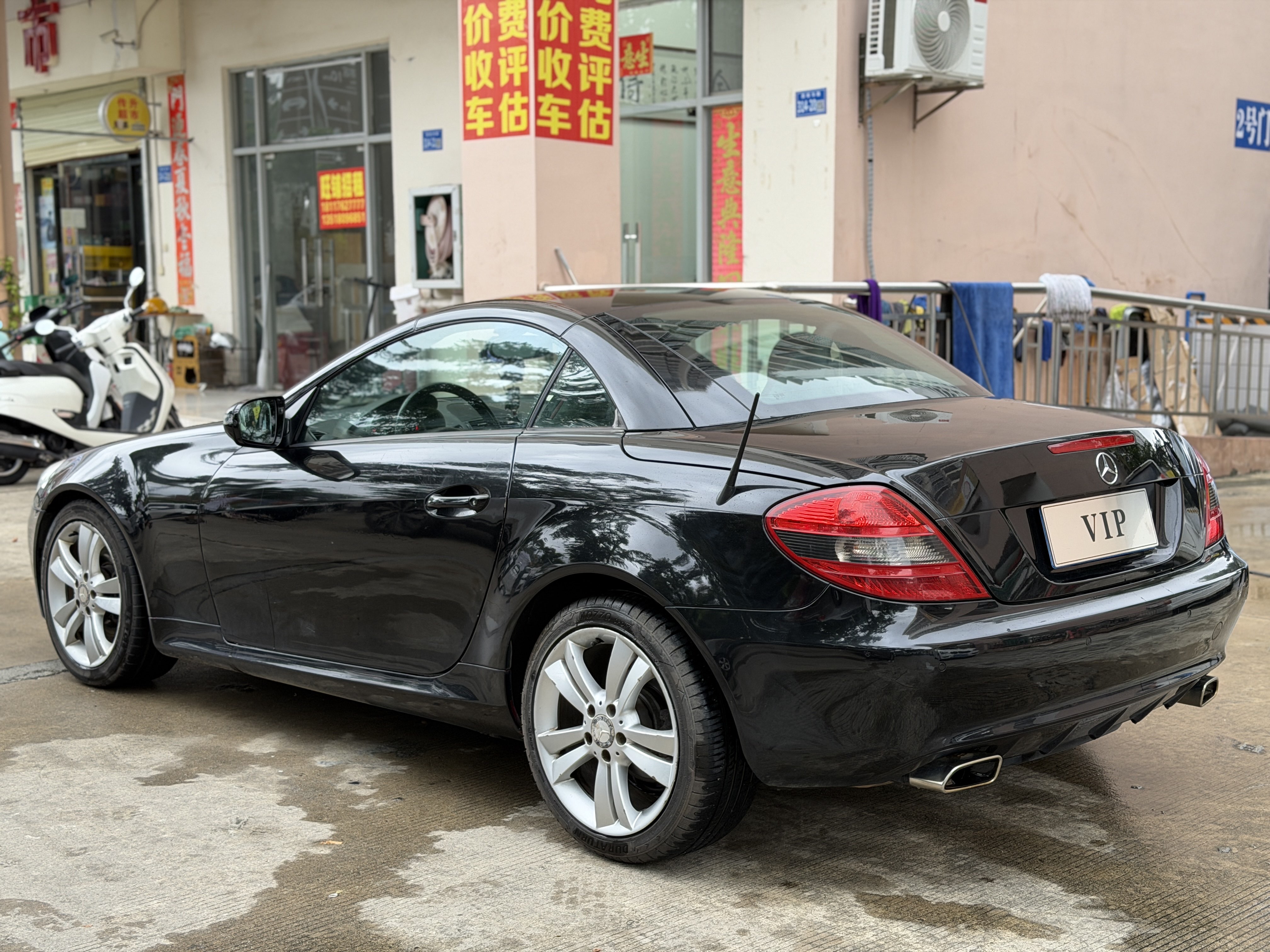 Mercedes-Benz SLK Class 2009 #8 Mercedes-Benz SLK Class 2009 car image #8