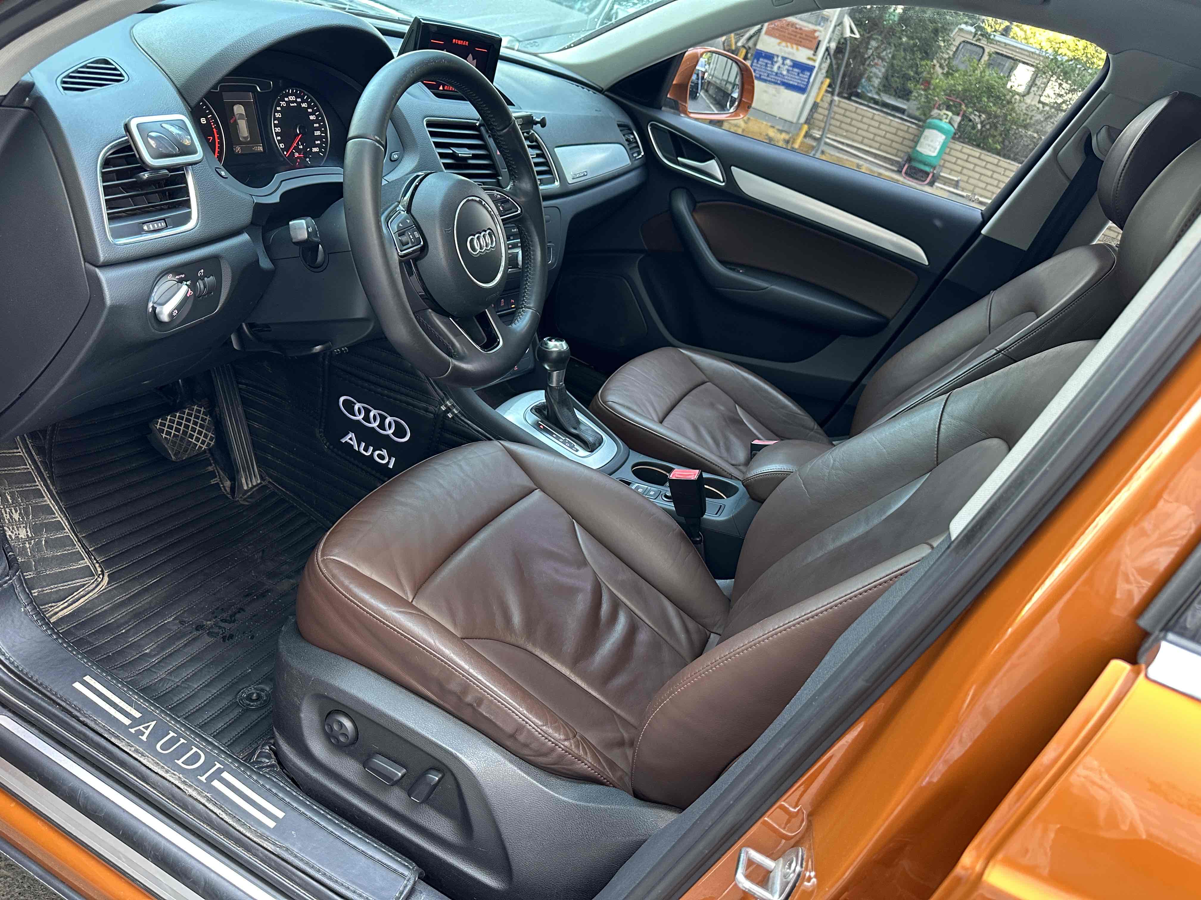 Audi Q3 (Imported) 2013 car image #8