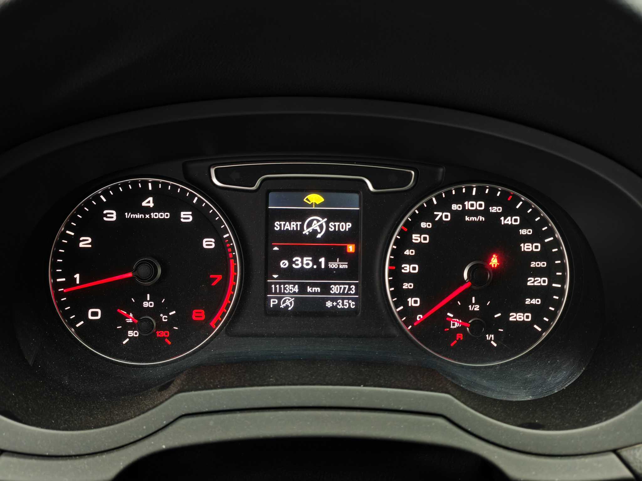 Audi Q3 (Imported) 2014 car image #8