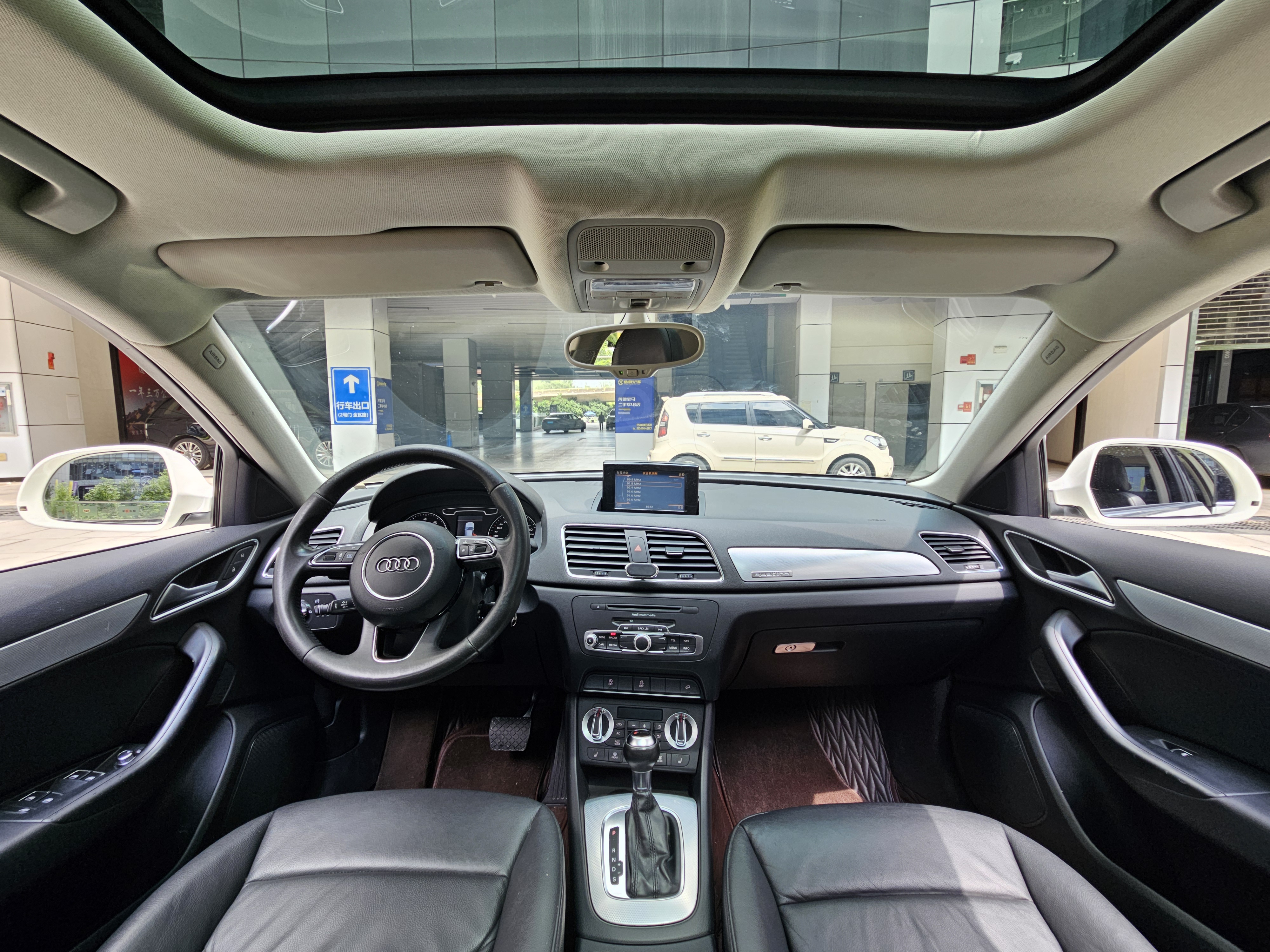 Audi Q3 (Imported) 2013 #8 Audi Q3 (Imported) 2013 immagine di auto #8