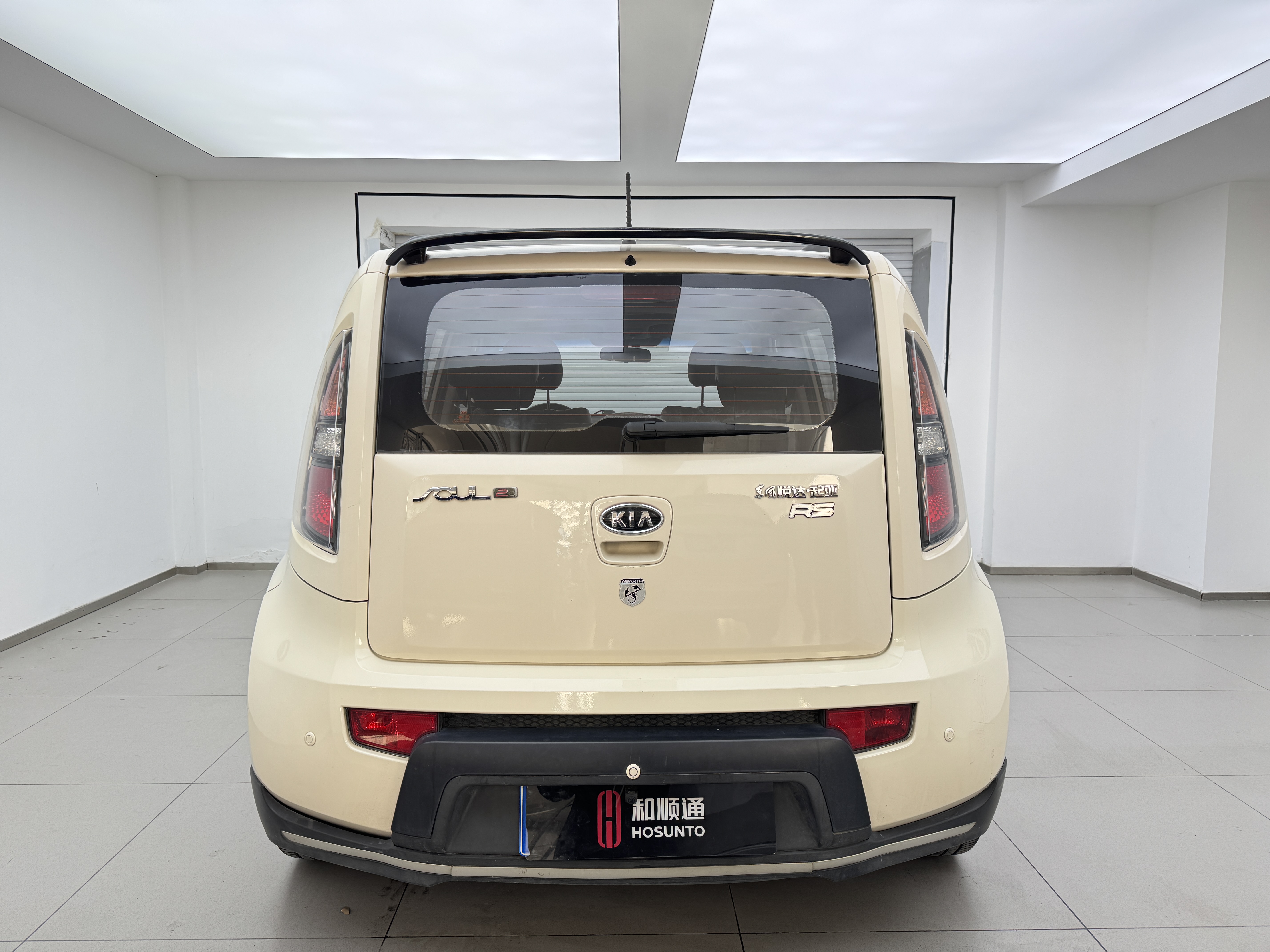 起亚 秀尔 2011 汽车图片 #8