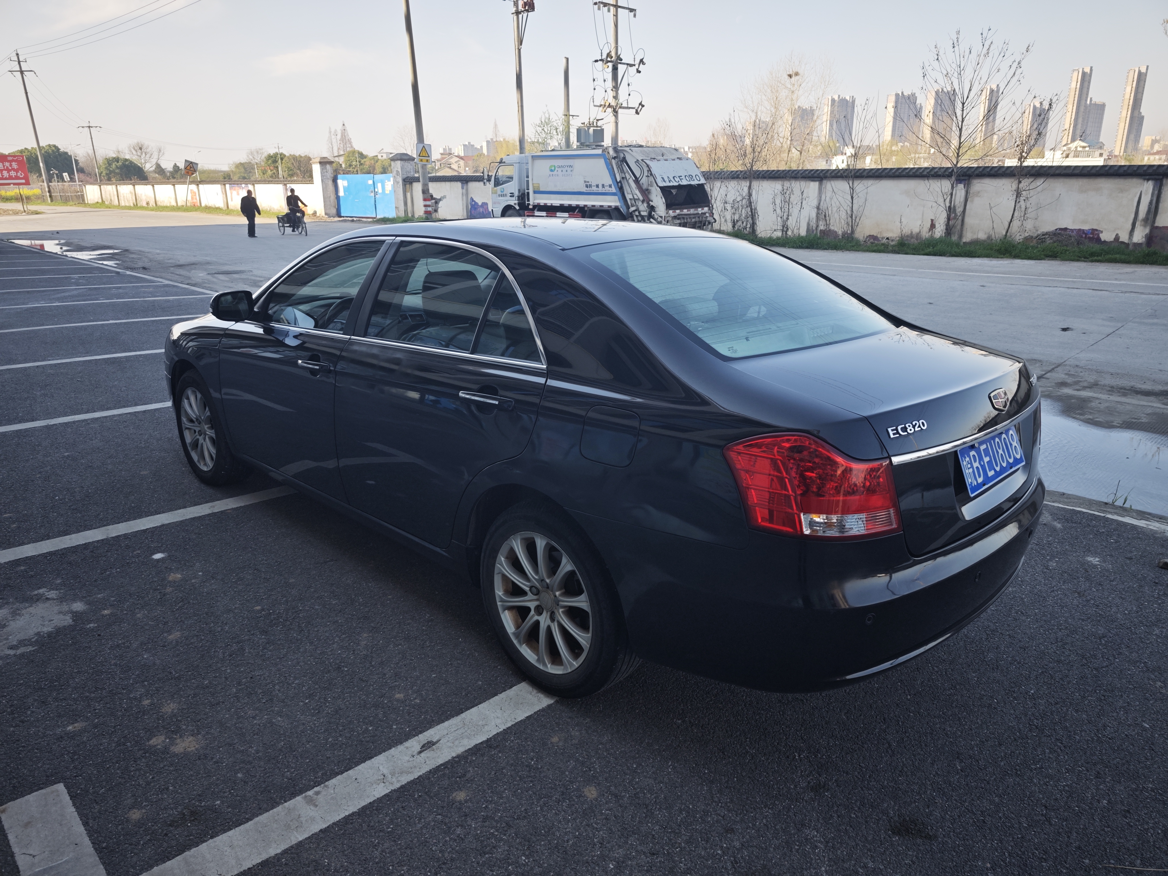 GEELY EC8 2014 car image #8