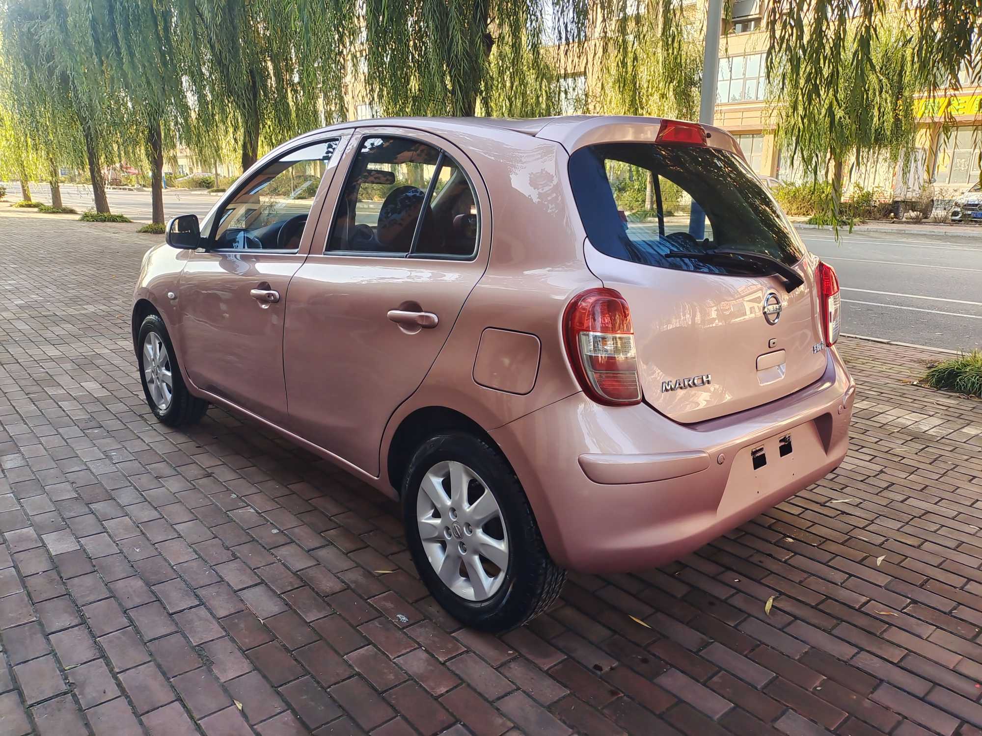 日产 玛驰 2015 汽车图片 #8