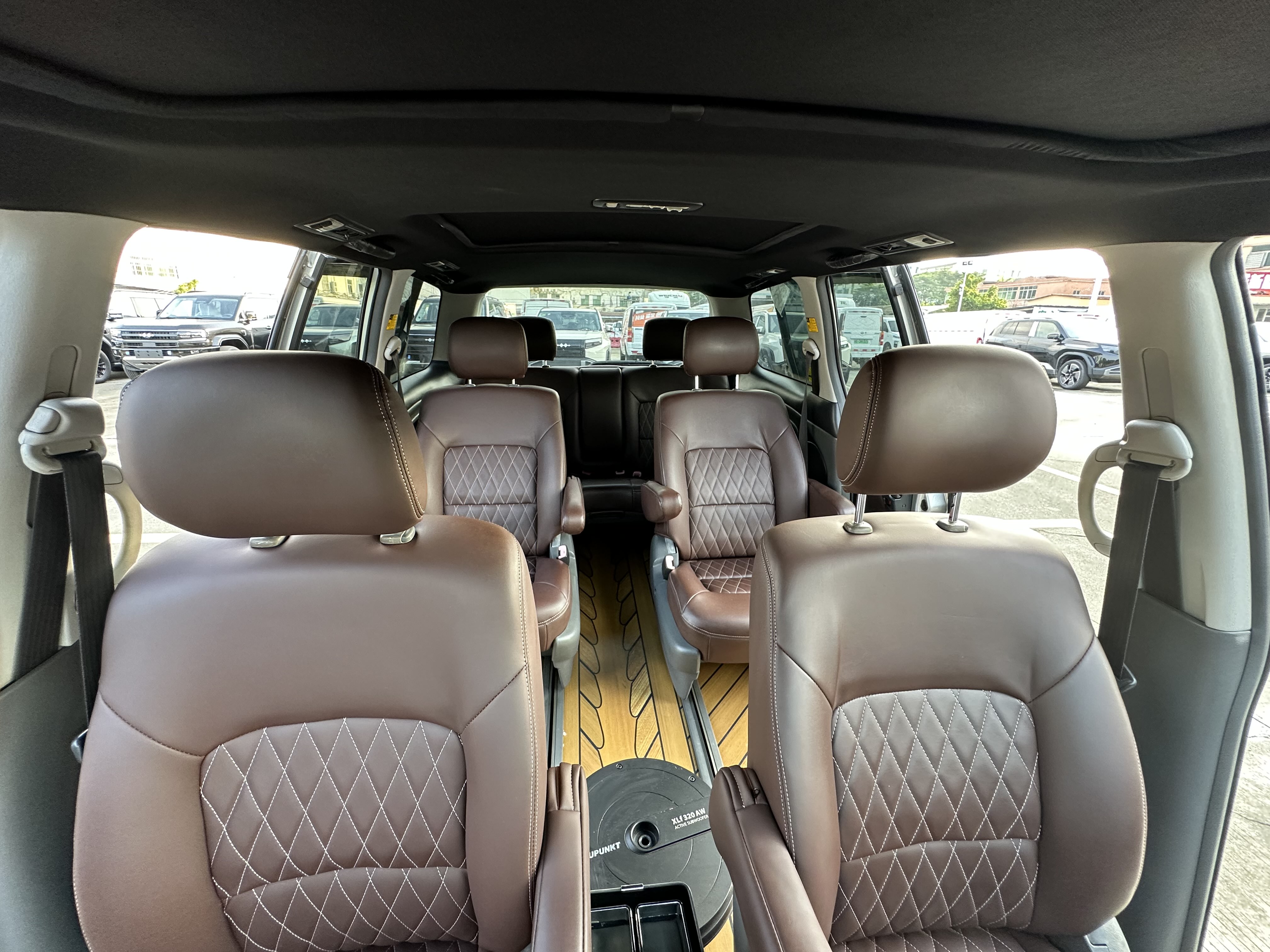 Toyota Previa 2005 car image #8