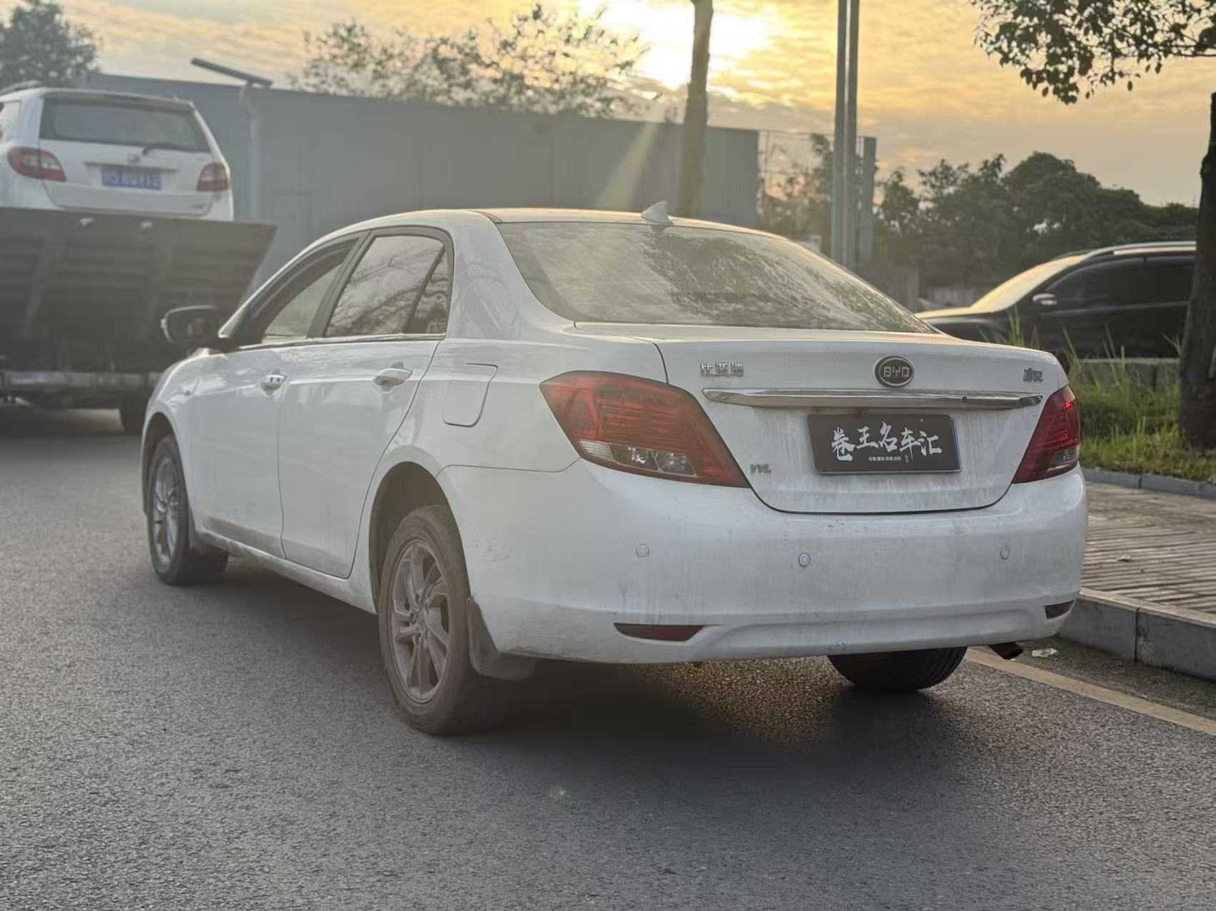 BYD SuRui 2014 #8 BYD SuRui 2014 car image #8