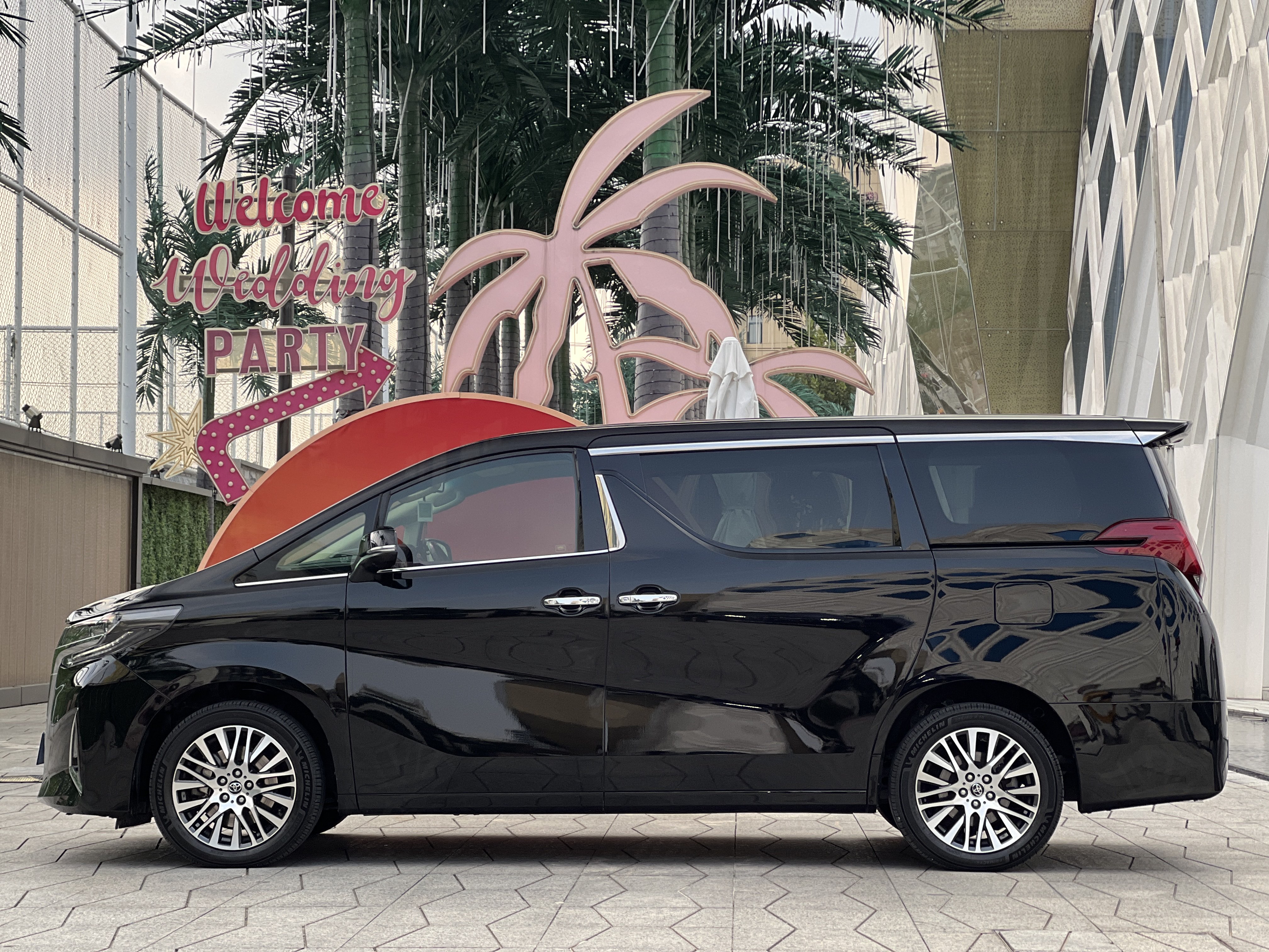 Toyota Alphard 2017 car image #8