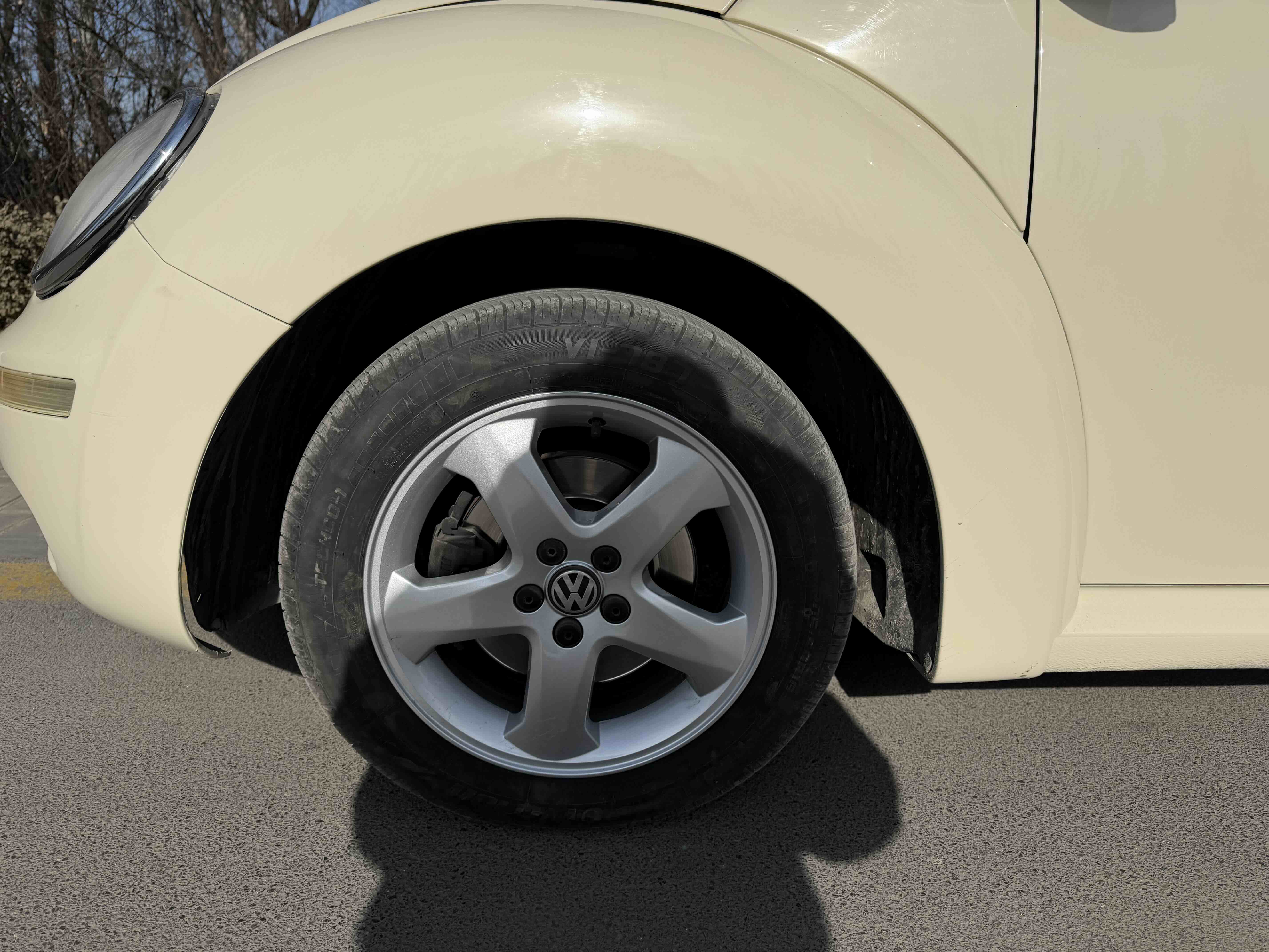 Volkswagen Beetle 2010 immagine di auto #8