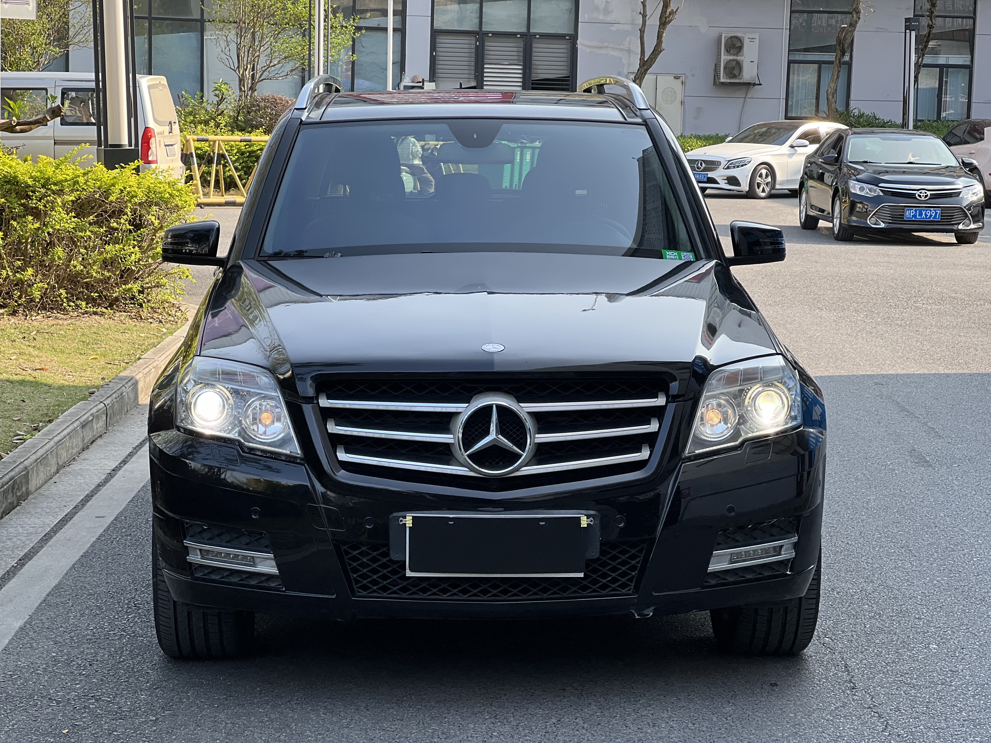 Mercedes-Benz GLK Class (Imported) 2010 car image #8