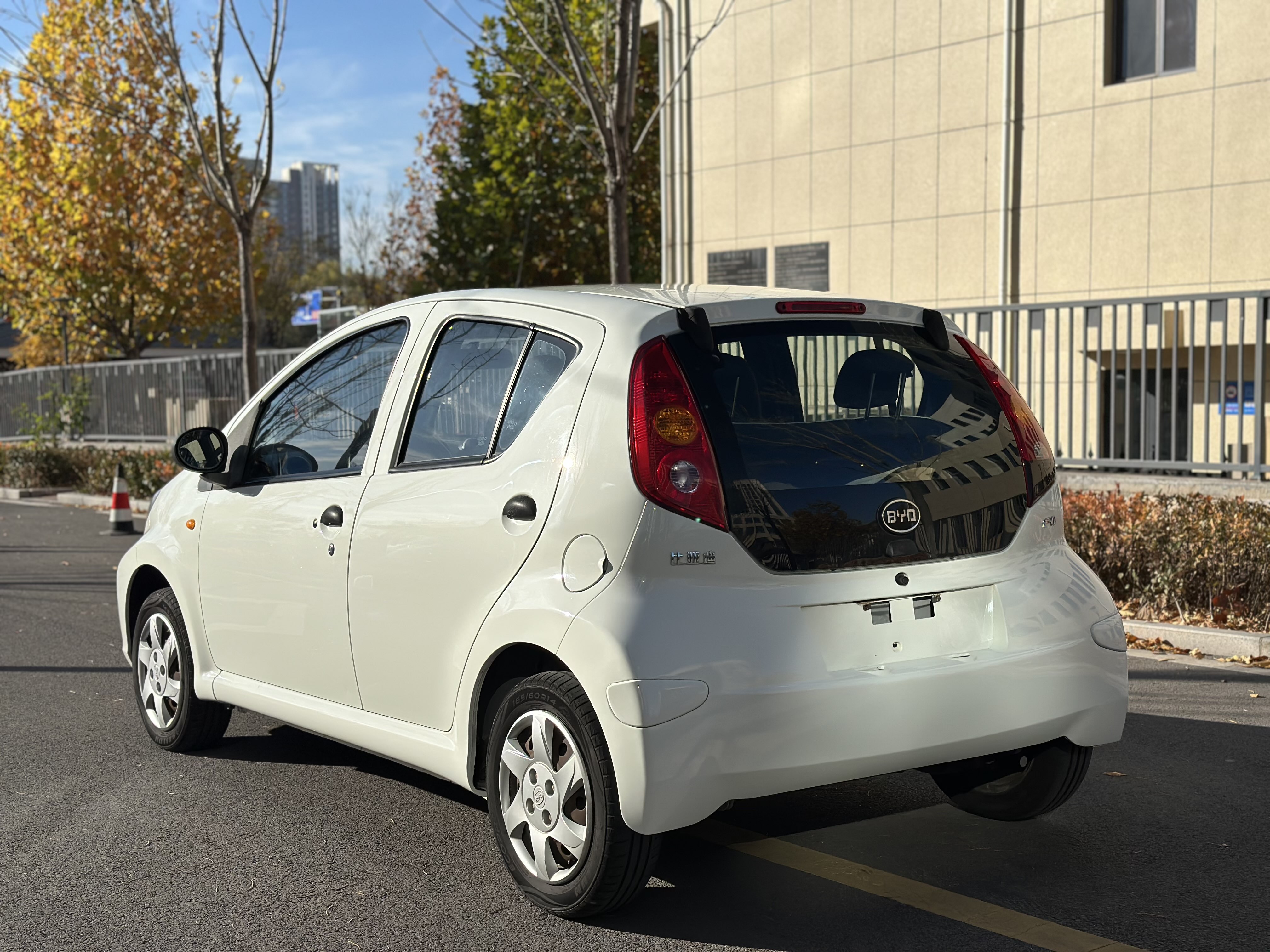 BYD F0 2015 car image #8