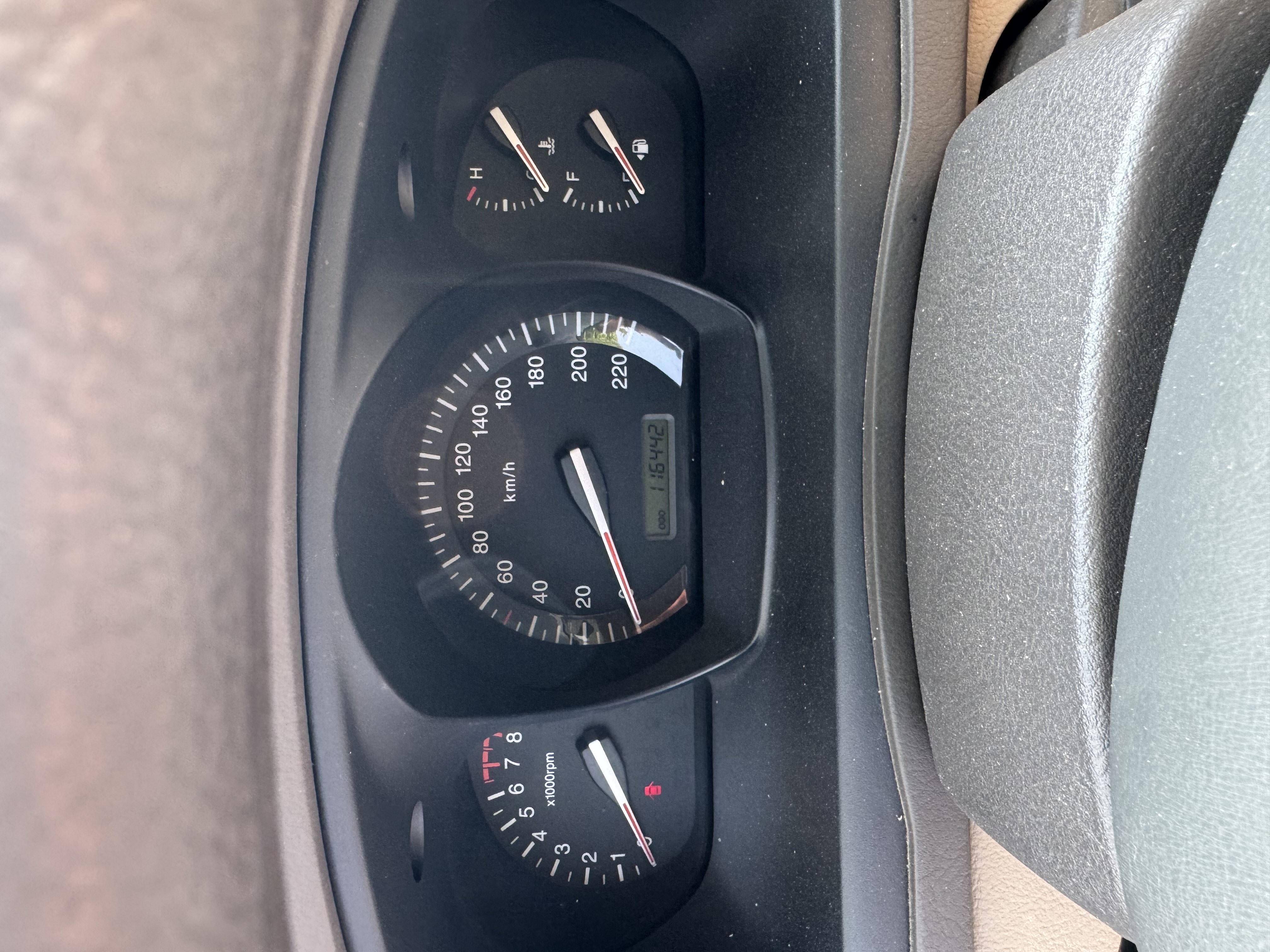 起亚 赛拉图 2009 汽车图片 #8