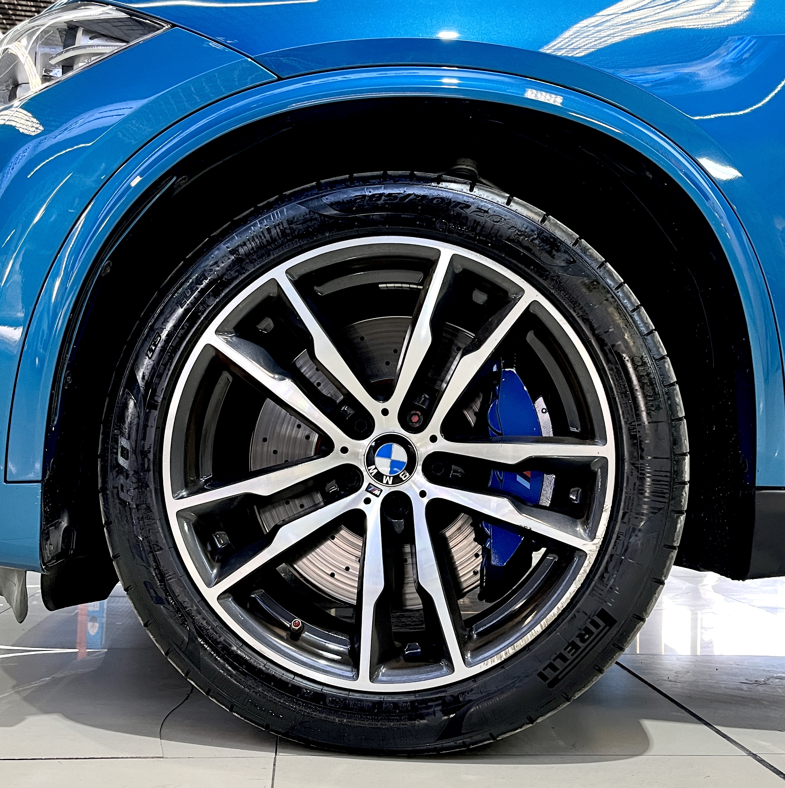 BMW X5 M 2016 car image #8