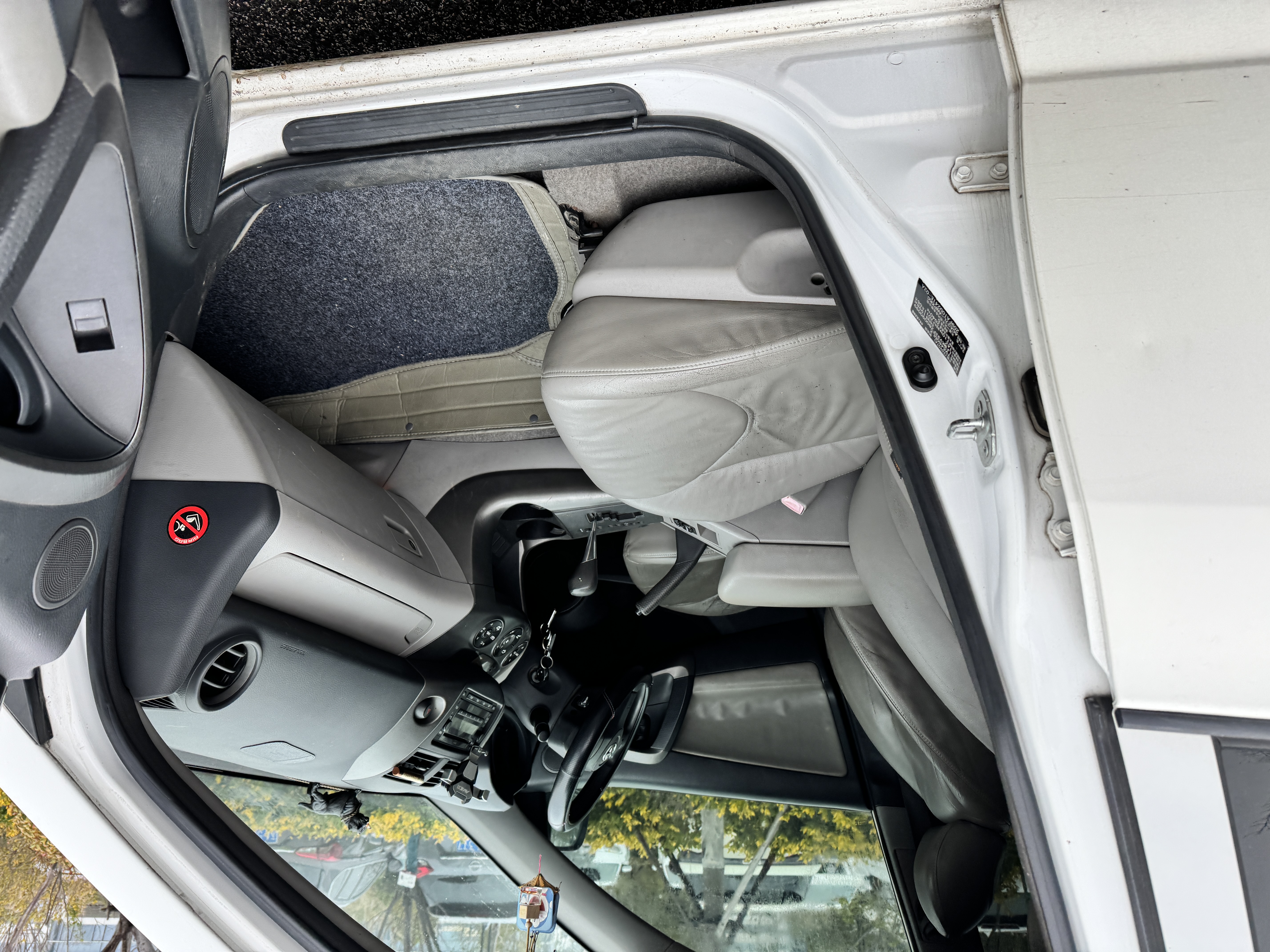 Toyota RAV4 2011 #8 Toyota RAV4 2011 immagine di auto #8