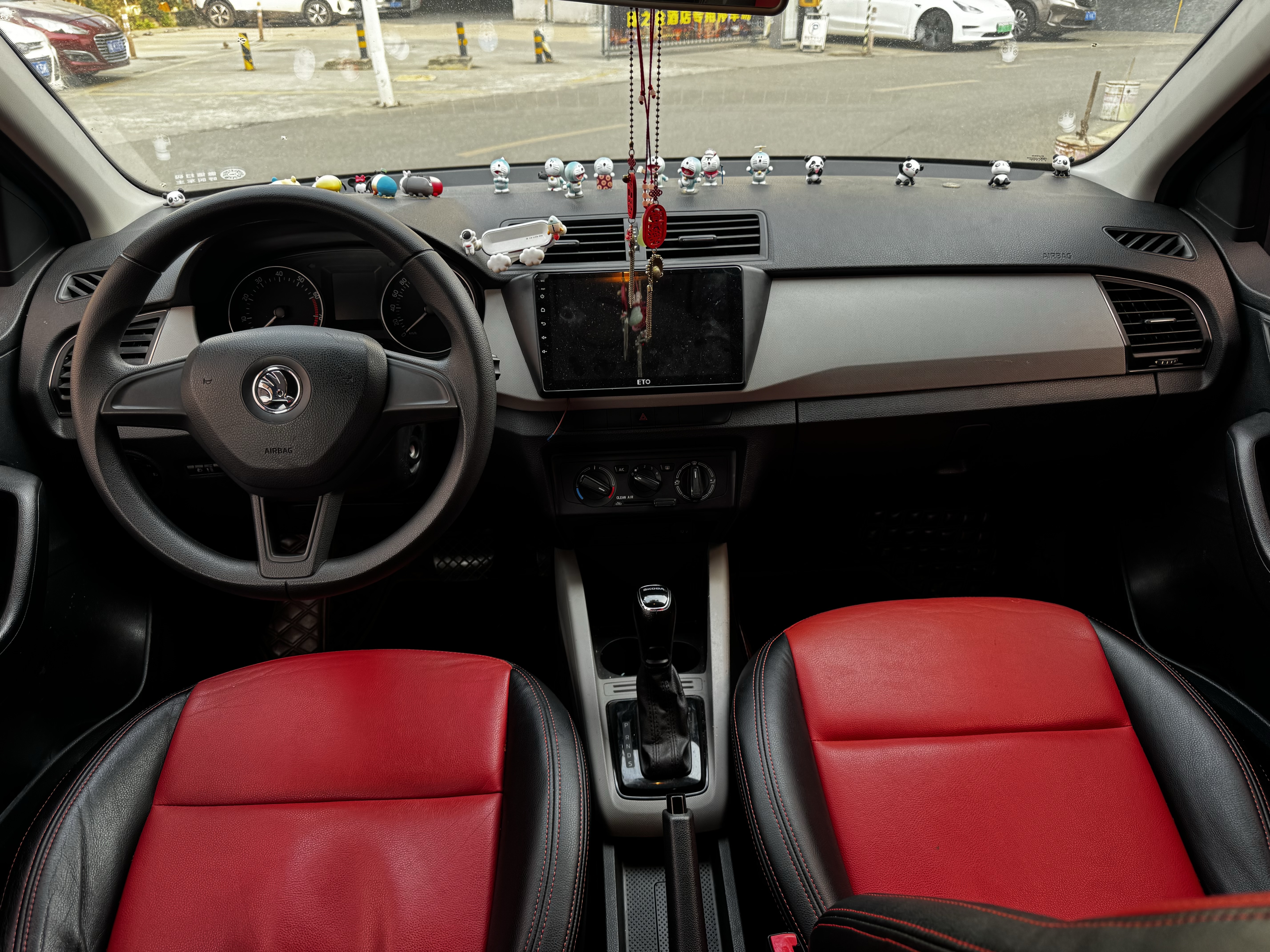 Skoda Fabia 2016 #8 Skoda Fabia 2016 car image #8