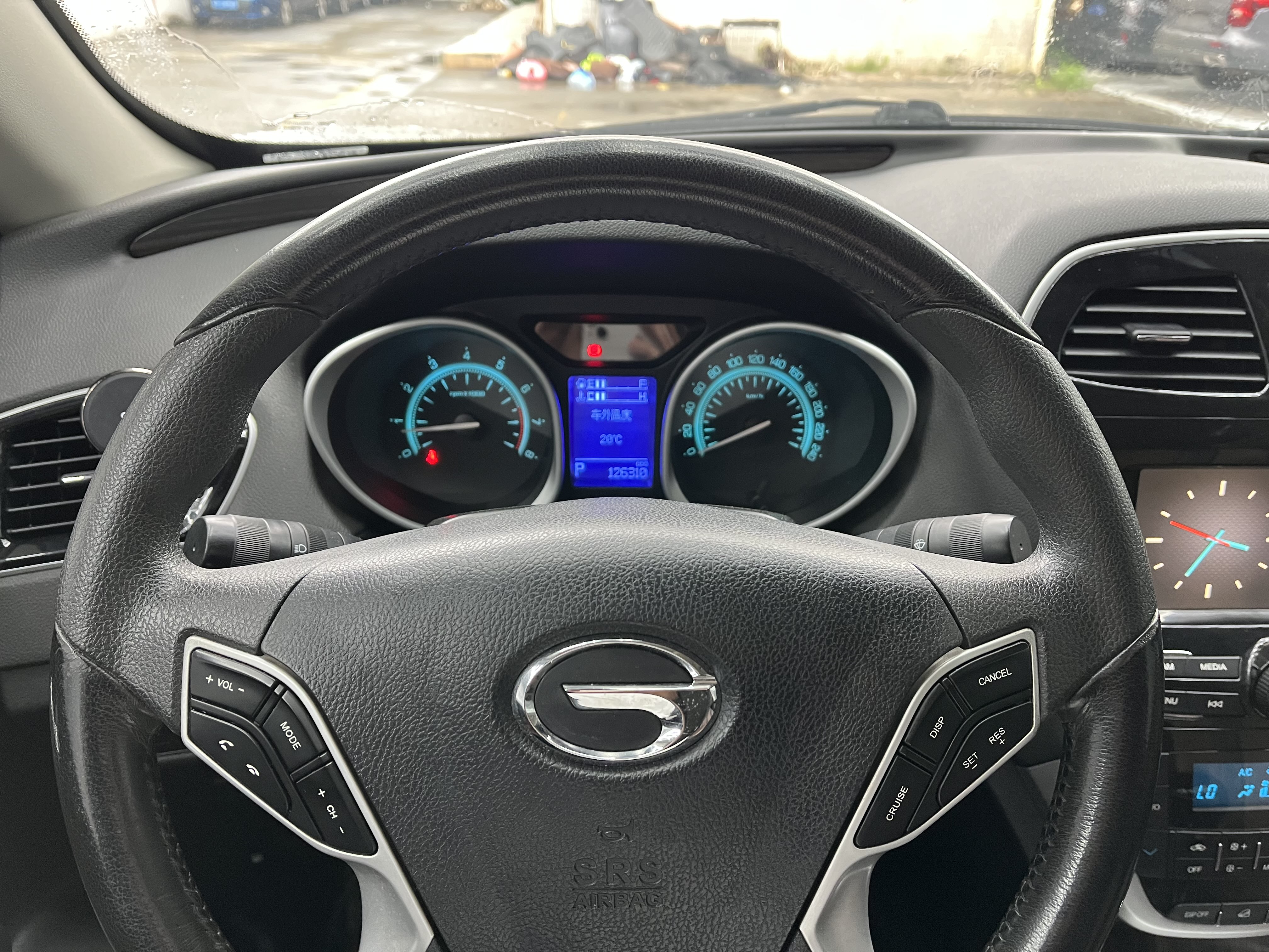 GAC Trumpchi GS5 Super 2015 #8 GAC Trumpchi GS5 Super 2015 car image #8