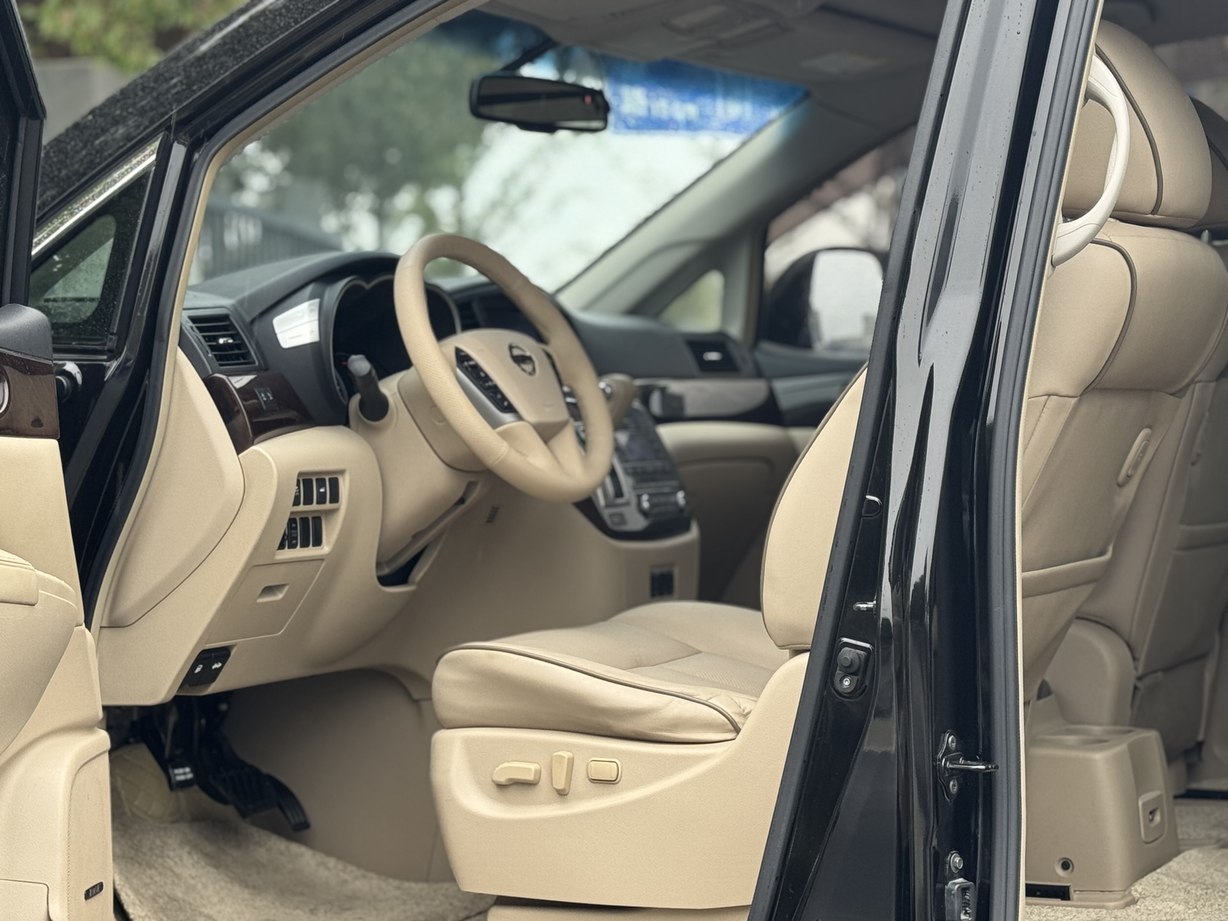 Nissan Quest 2017 imagen de coche #8