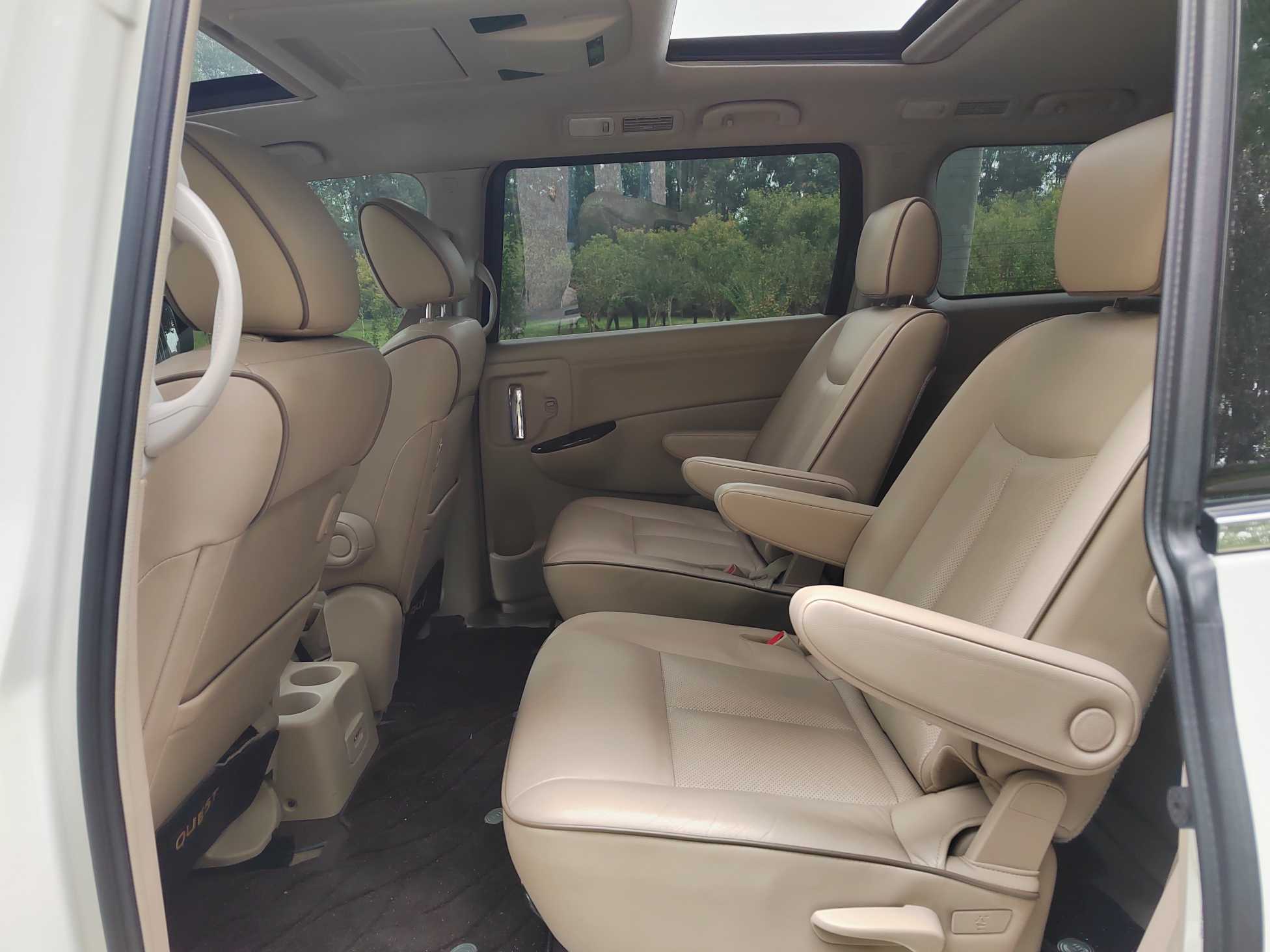 Nissan Quest 2017 imagen de coche #8