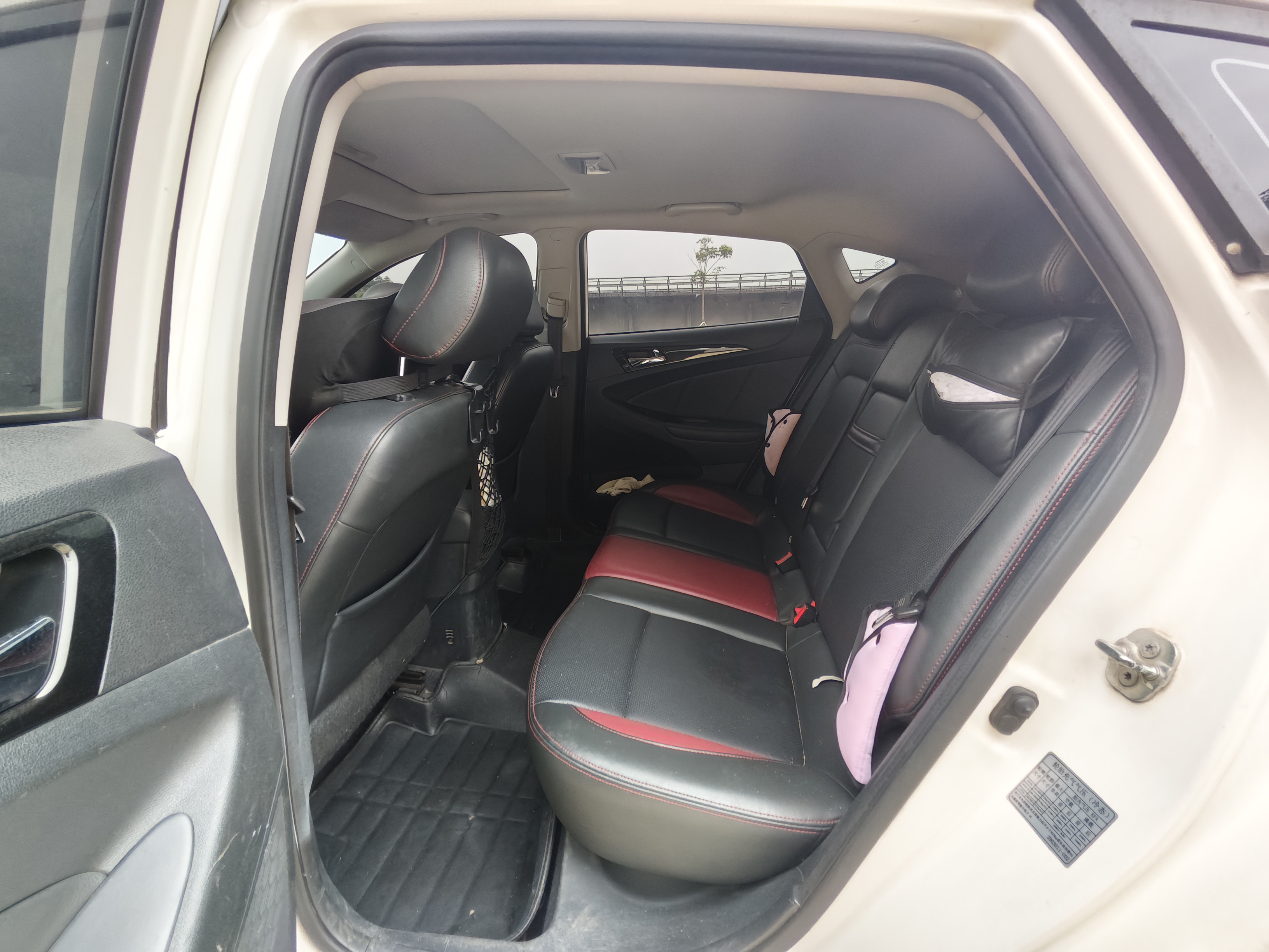 Changan Eado XT 2016 صورة سيارة #8