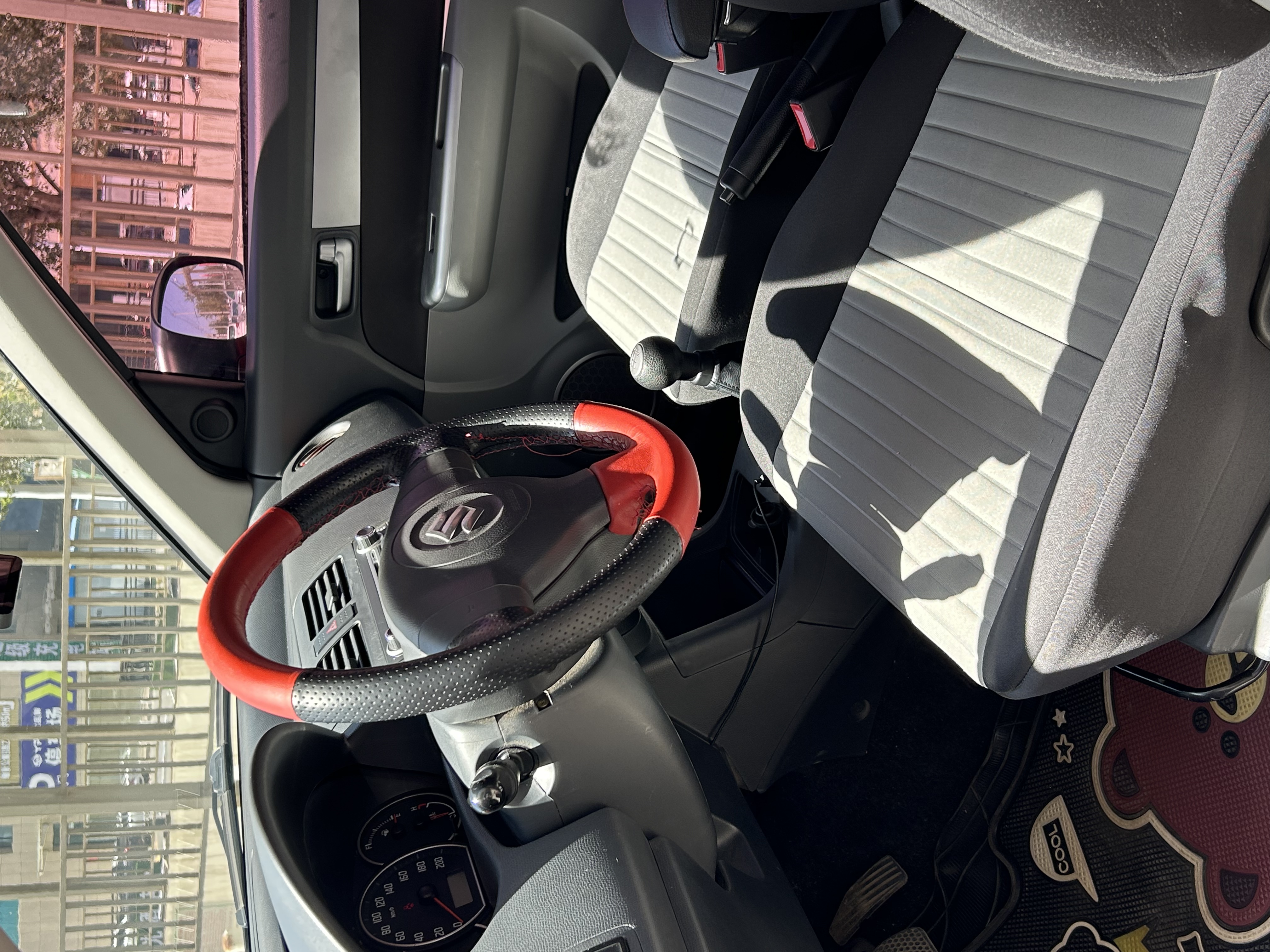 Suzuki Swift 2015 #8 Suzuki Swift 2015 car image #8