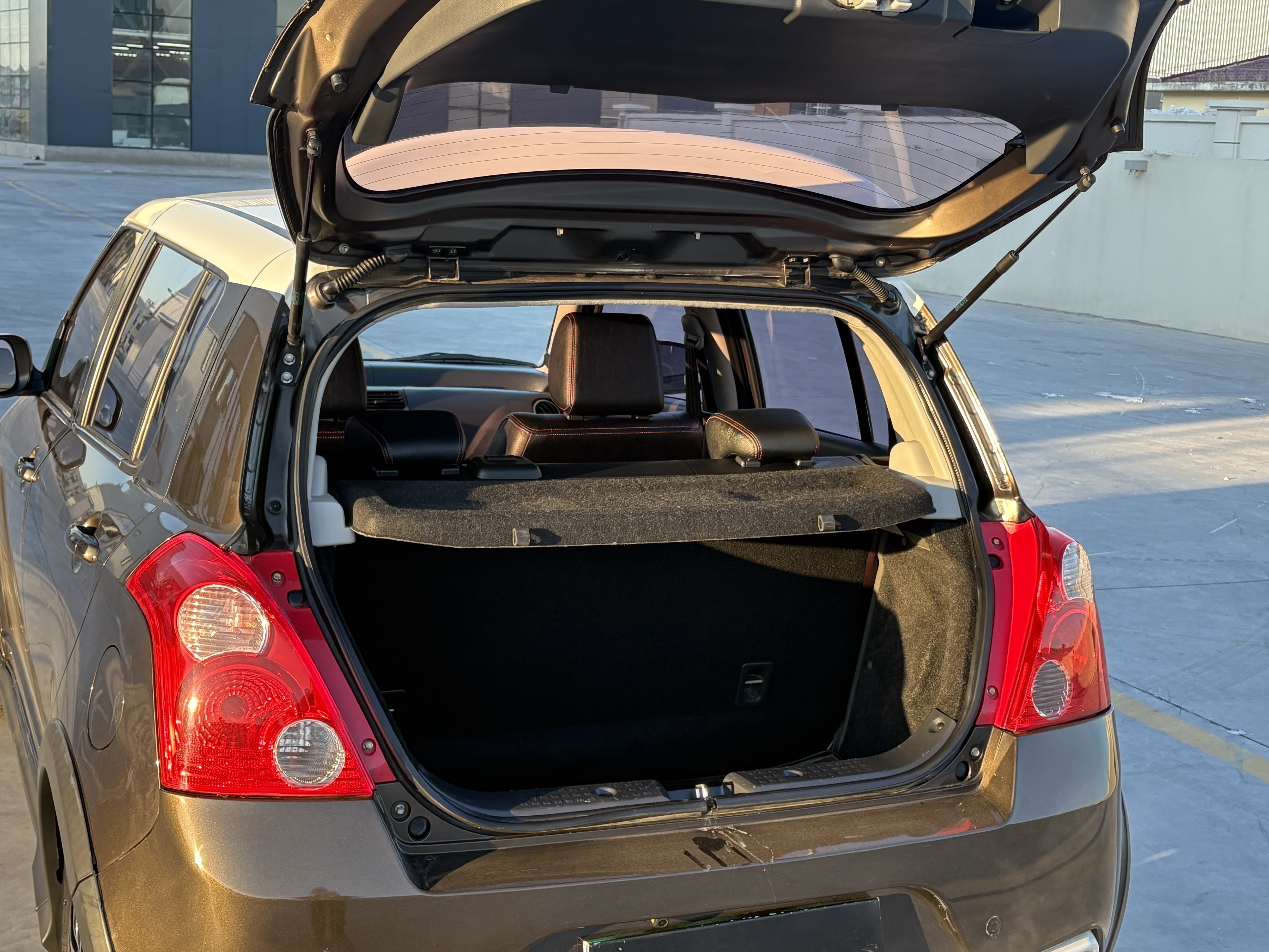 Suzuki Swift 2017 immagine di auto #8