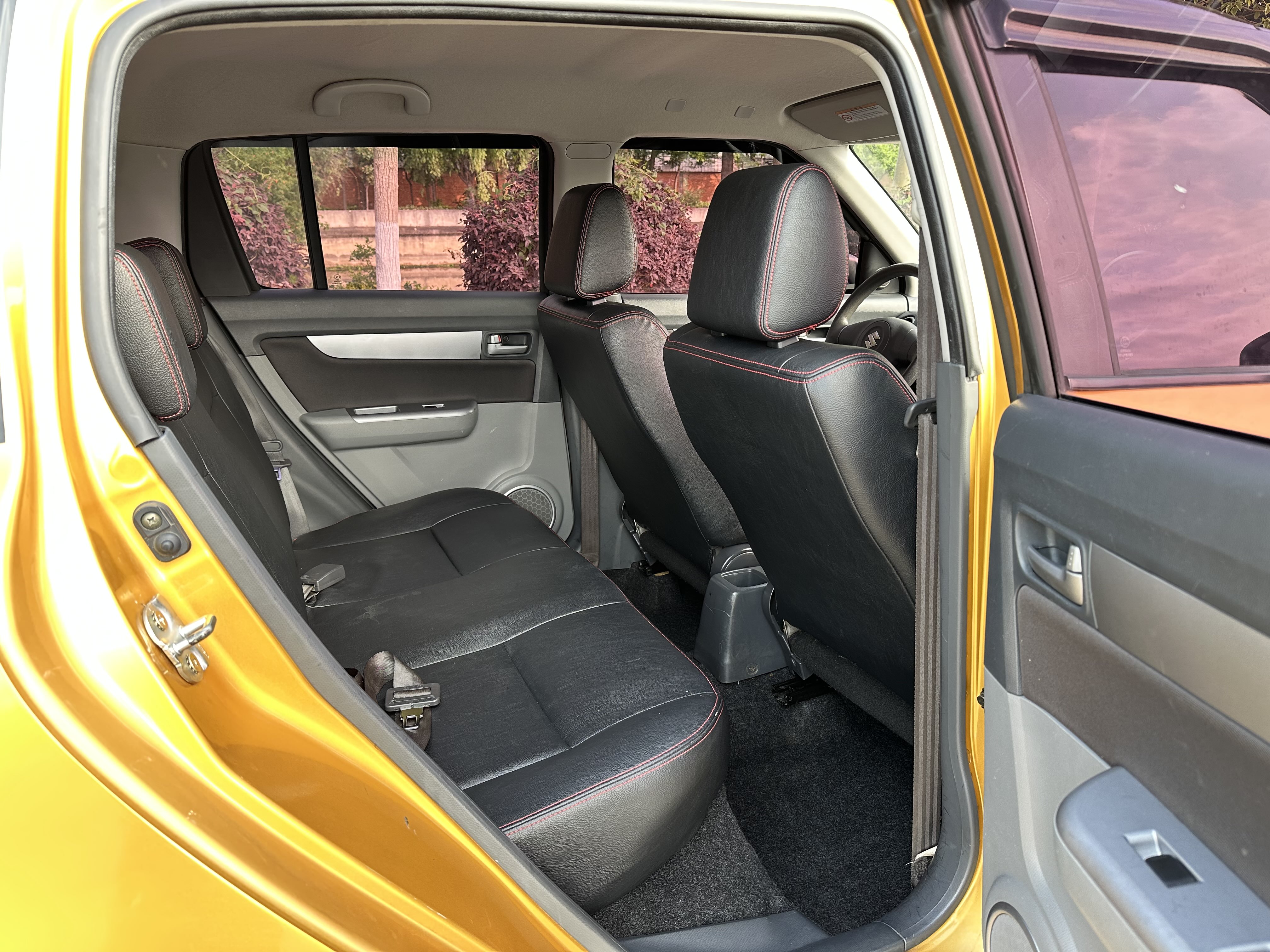 铃木 雨燕 2015 汽车图片 #8