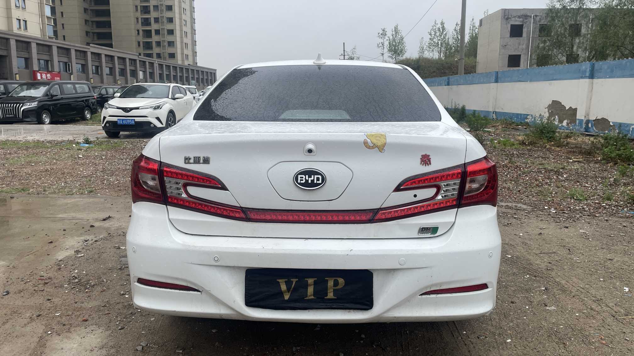BYD Qin New Energy 2016 #8 BYD Qin New Energy 2016 car image #8