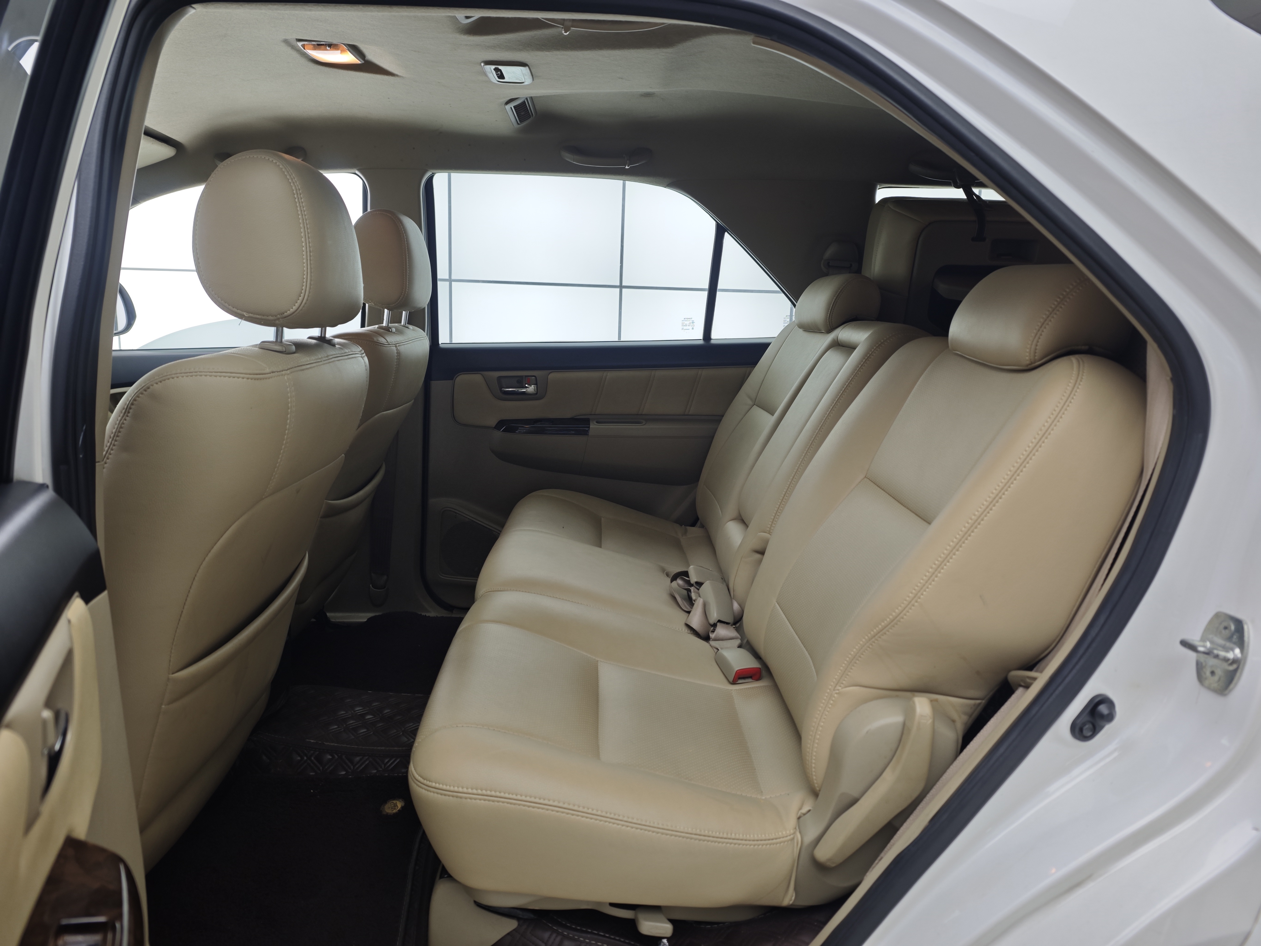 丰田 Fortuner 2017 汽车图片 #8