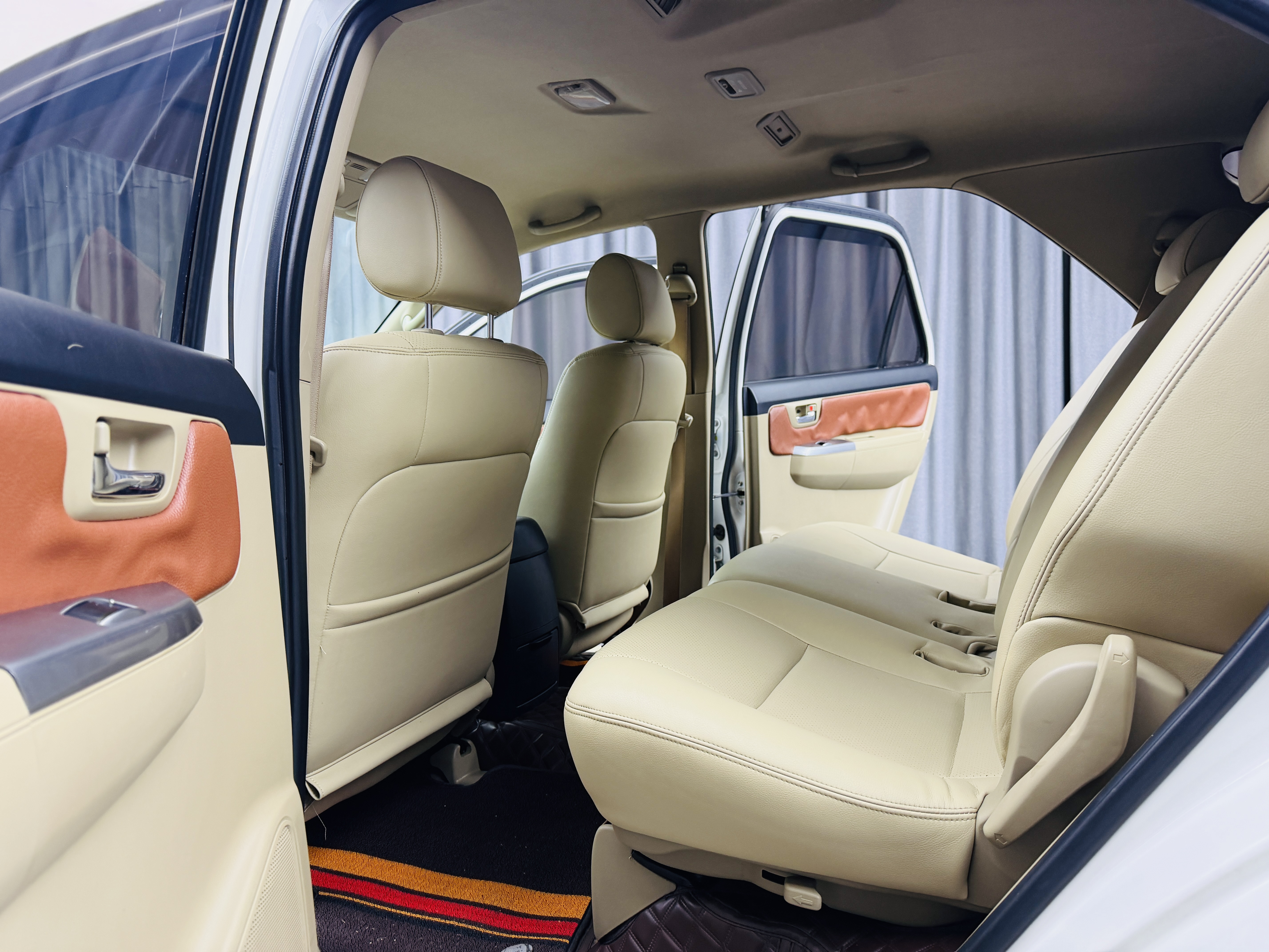 Toyota Fortuner 2016 car image #8