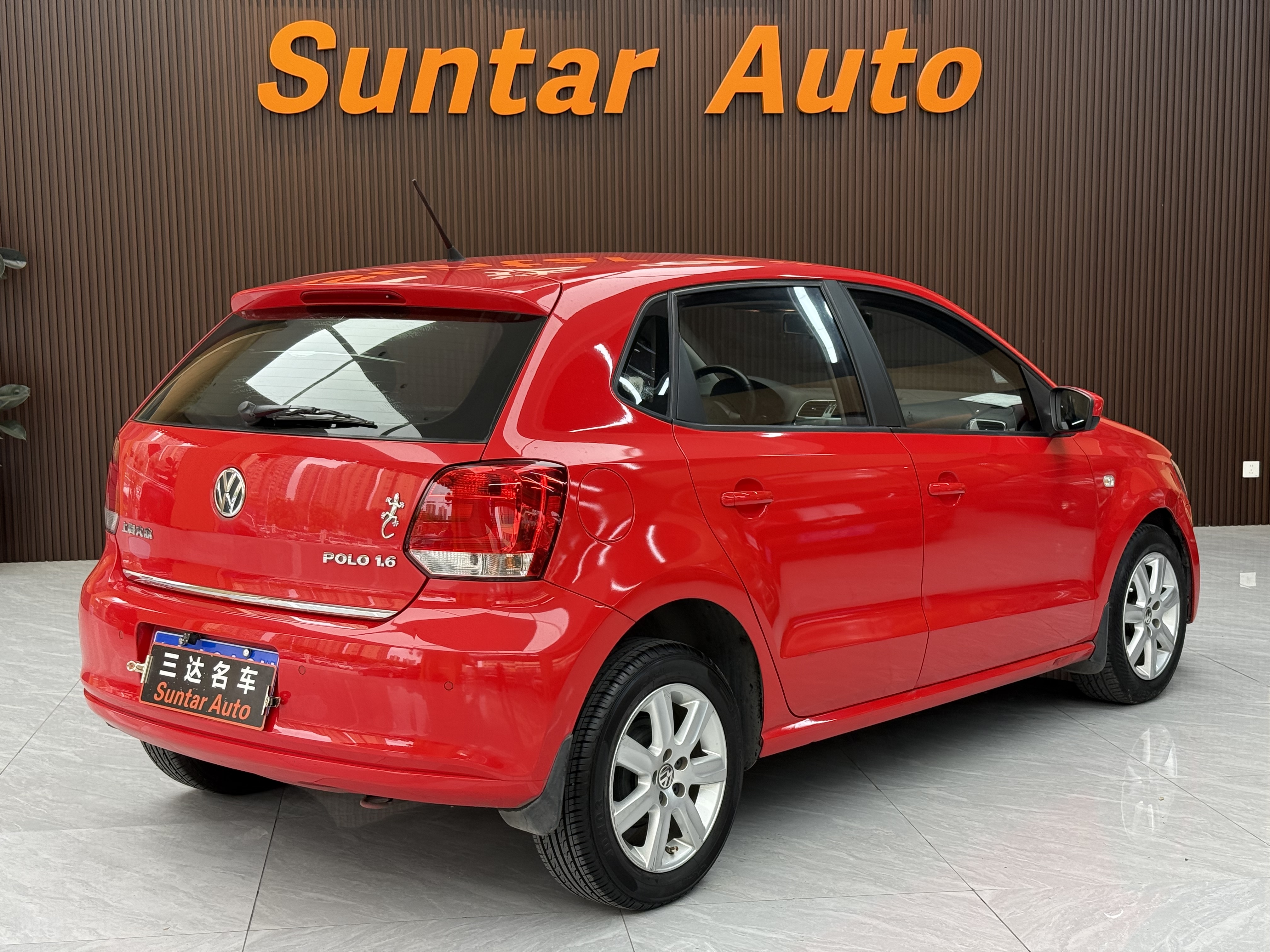 Volkswagen Polo 2011 #8 Volkswagen Polo 2011 car image #8