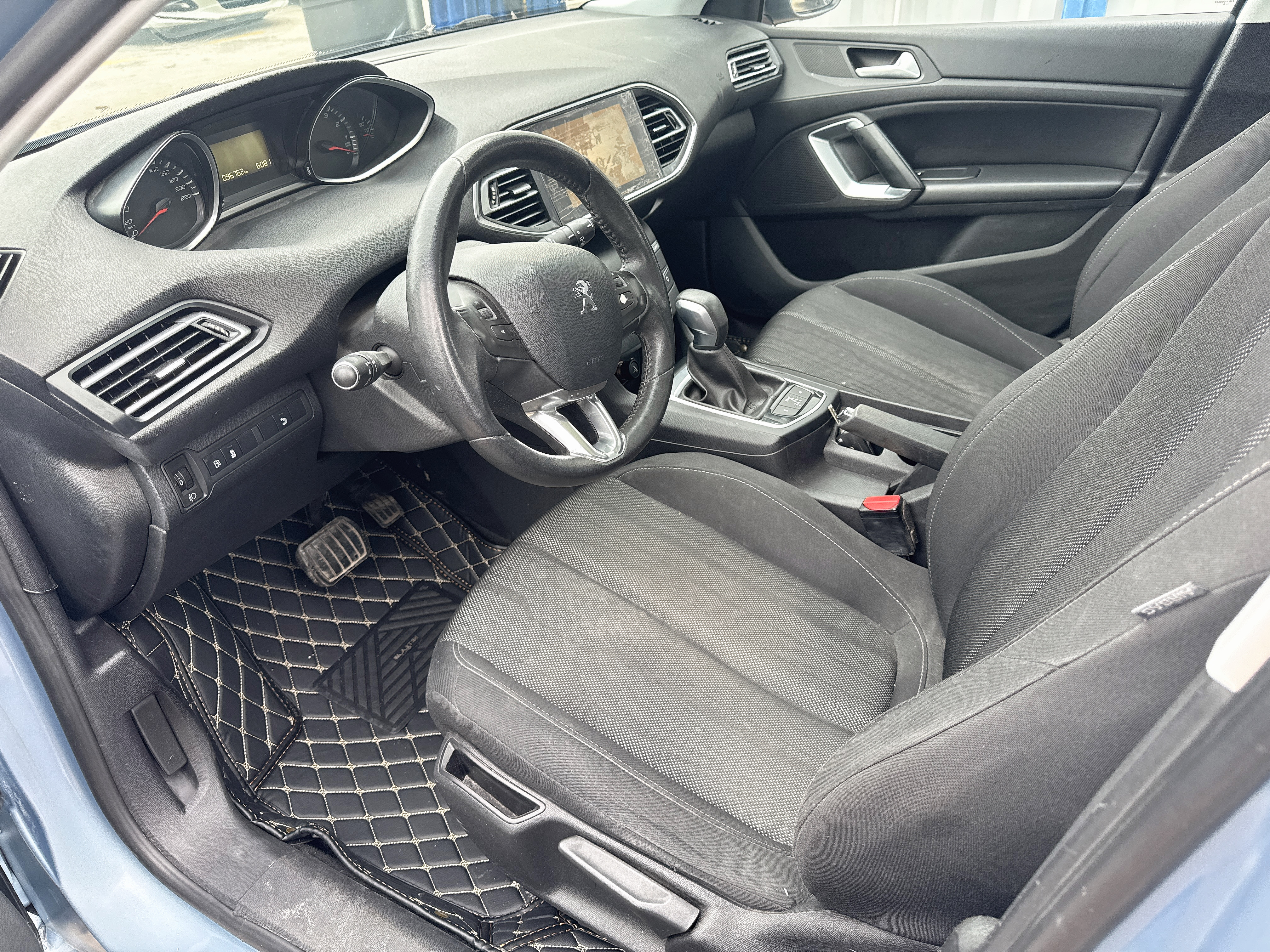 标致 标致308S 2015 汽车图片 #8