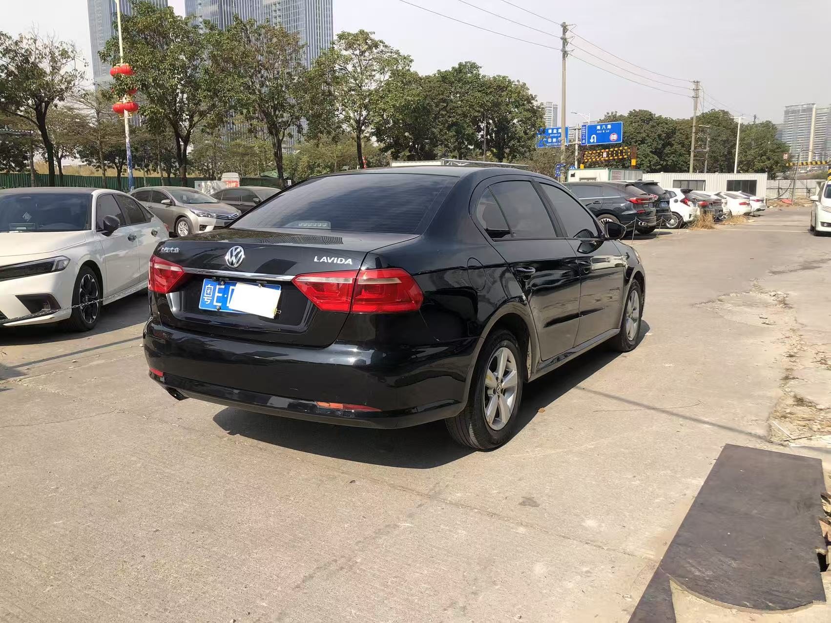Volkswagen Lavida 2016 car image #8