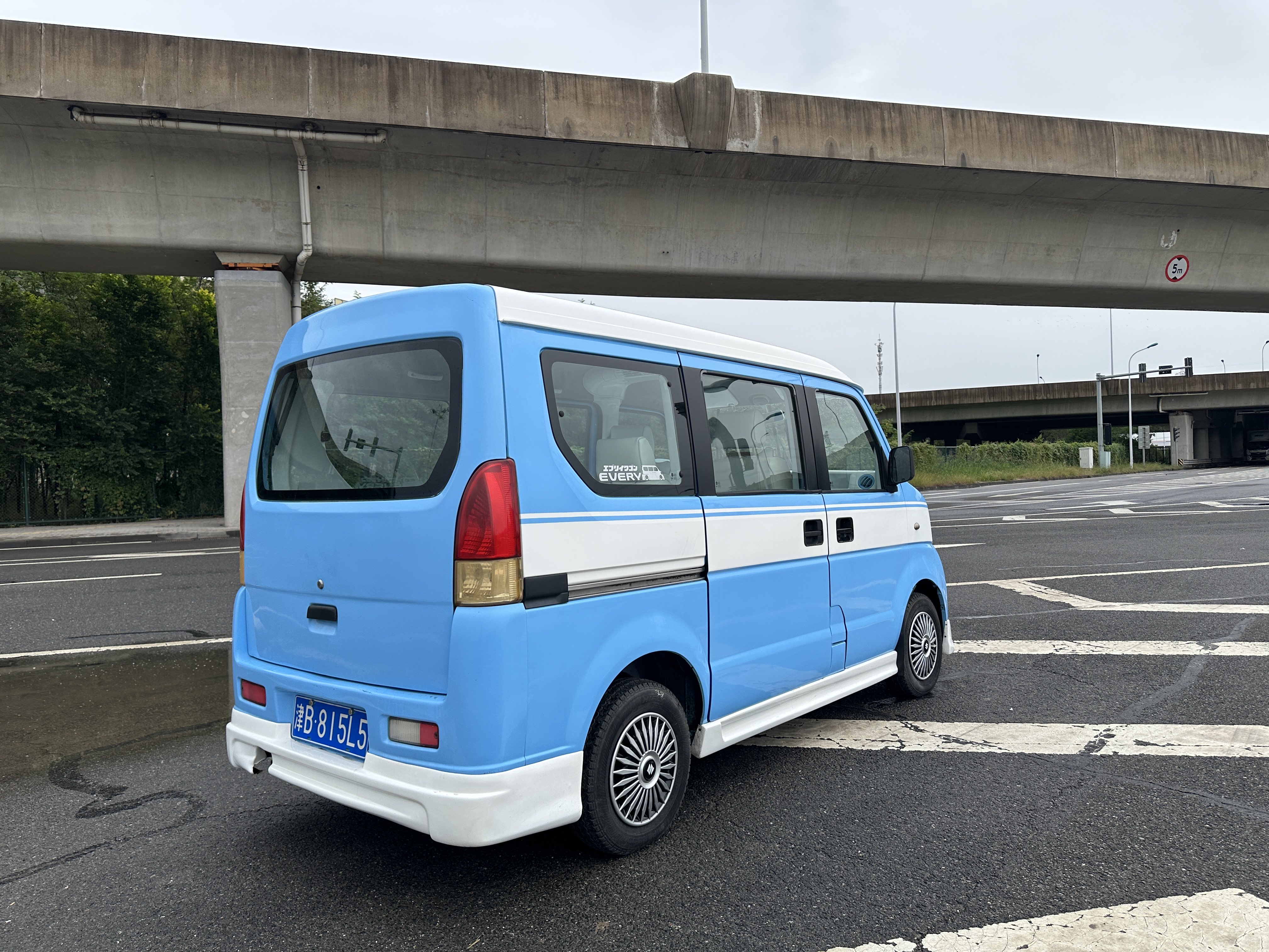Suzuki Landy 2009 immagine di auto #8