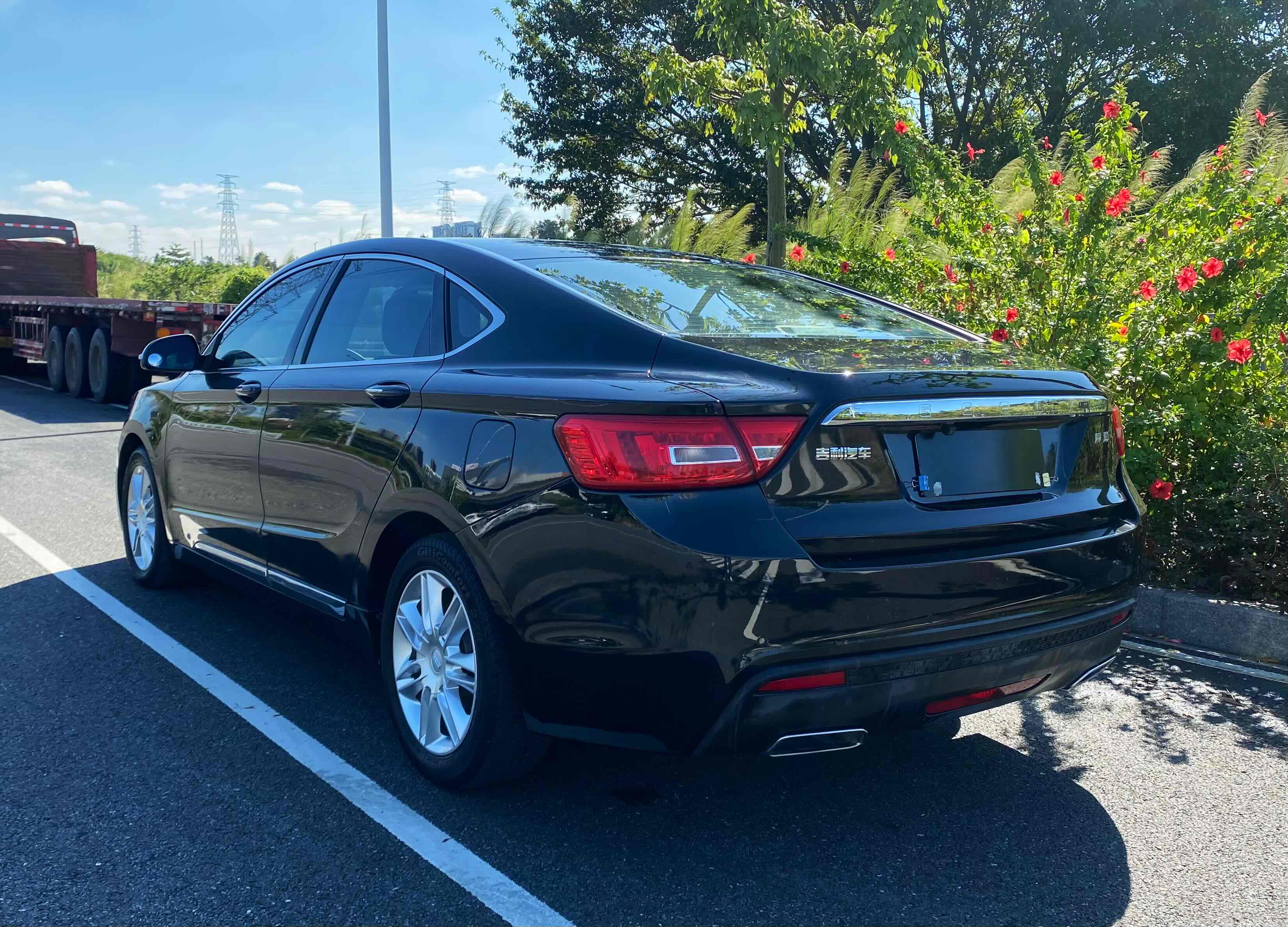 GEELY Ulion 2016 immagine di auto #8