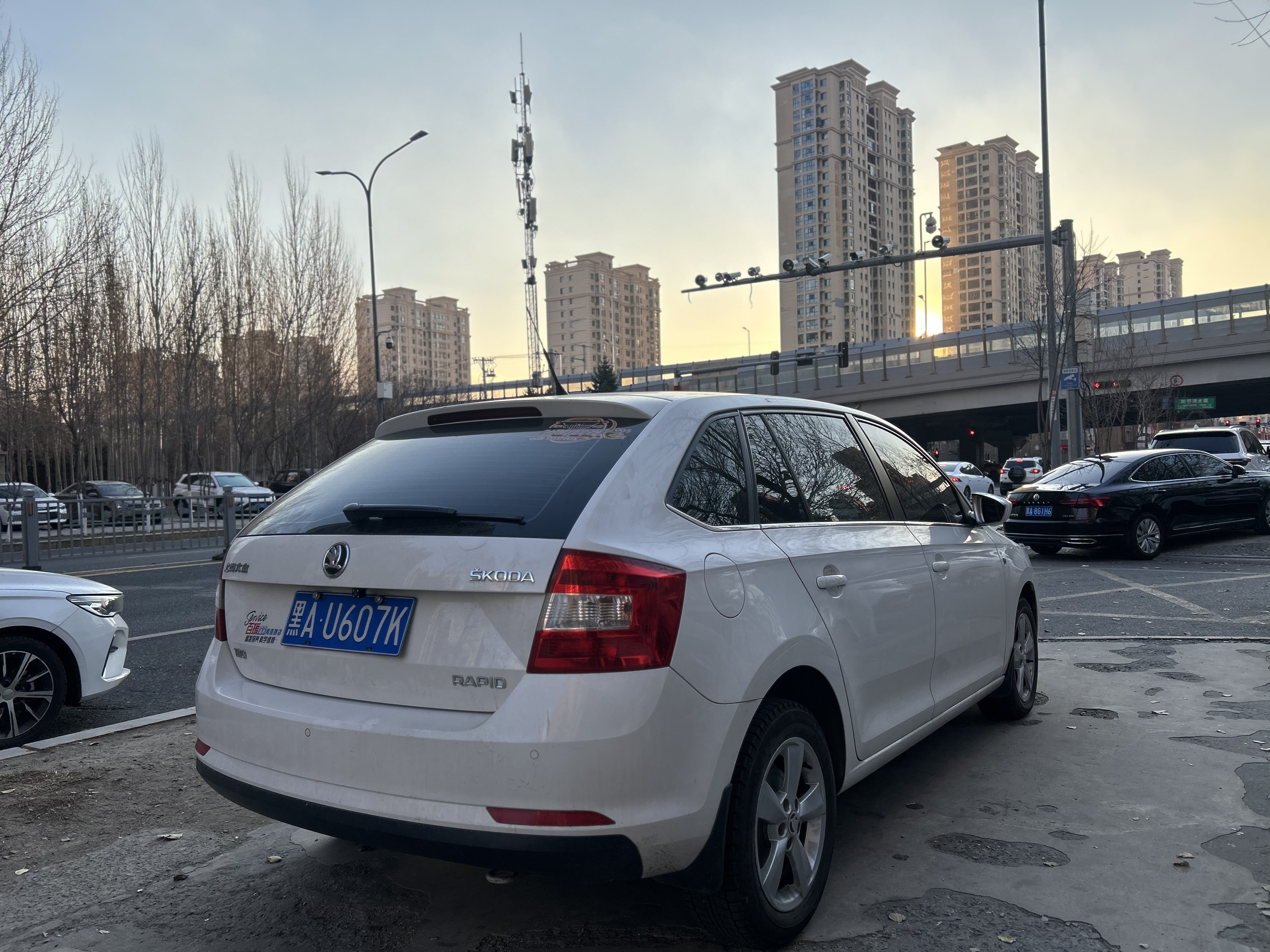 Skoda Rapid Spaceback 2016 immagine di auto #8