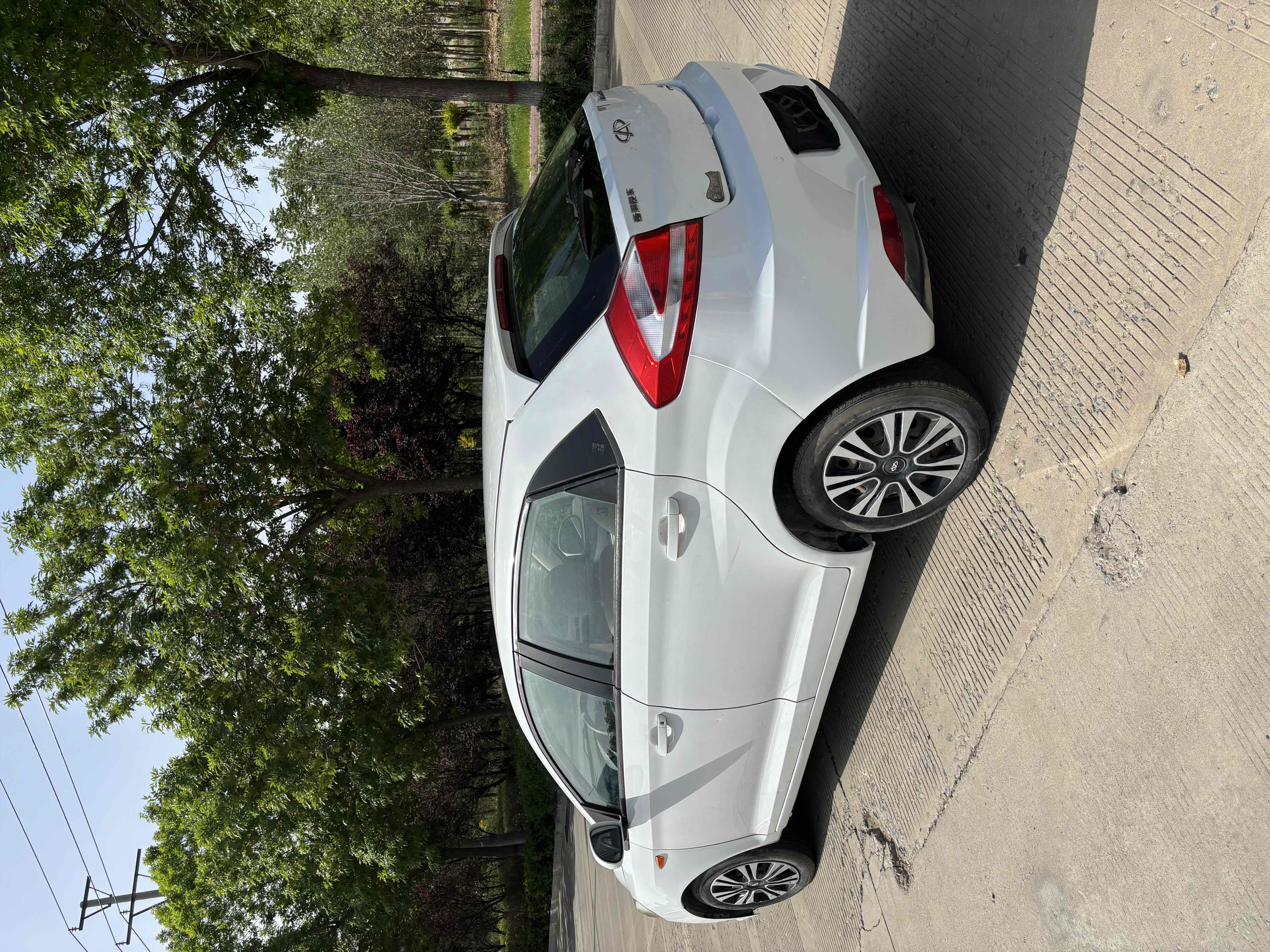 Chery Fulwin 2015 #8 Chery Fulwin 2015 car image #8