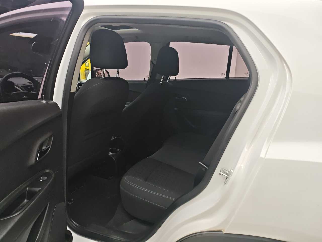 Chevrolet Tracker 2016 imagem de carro #8