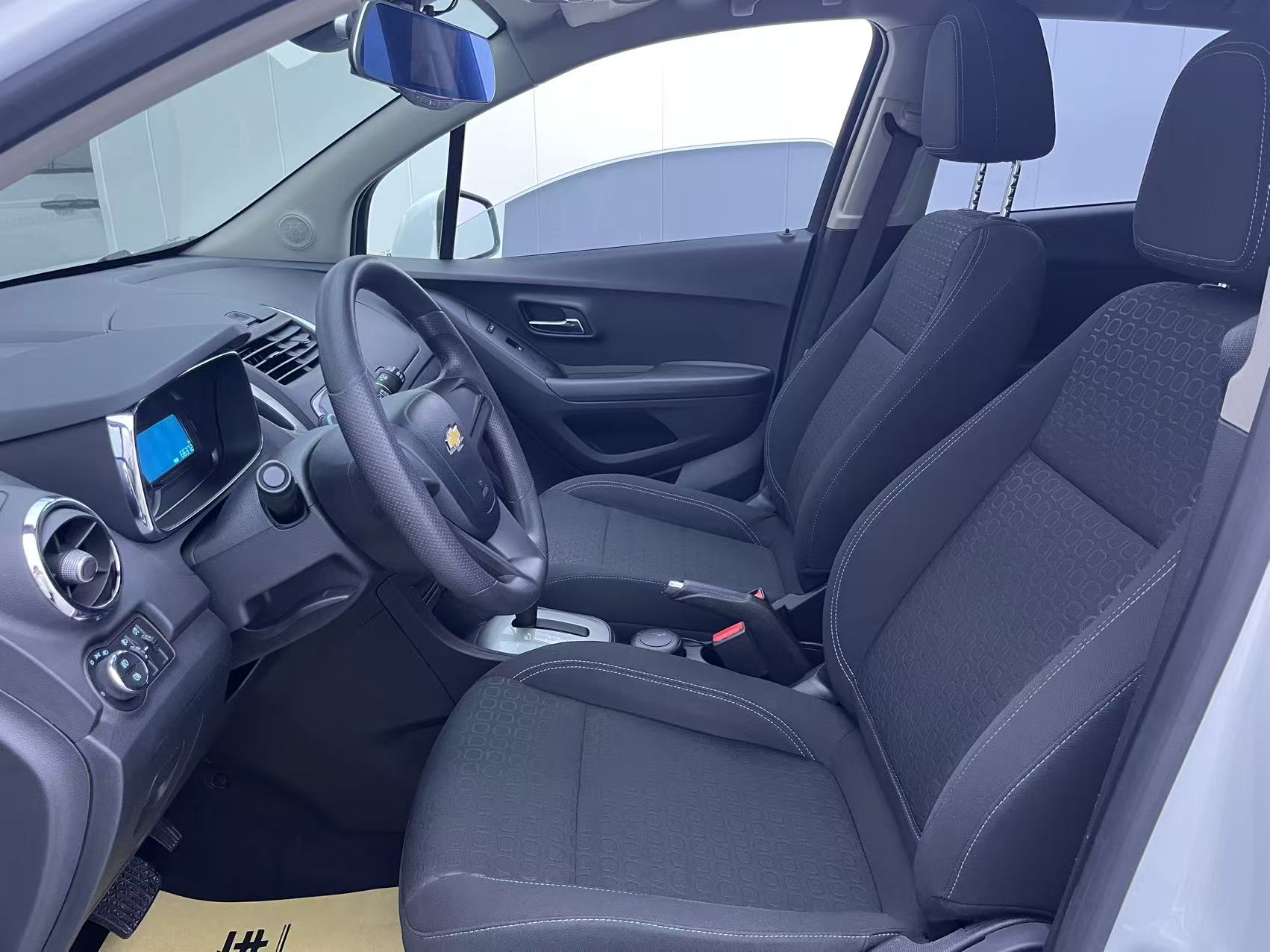 Chevrolet Tracker 2016 car image #8