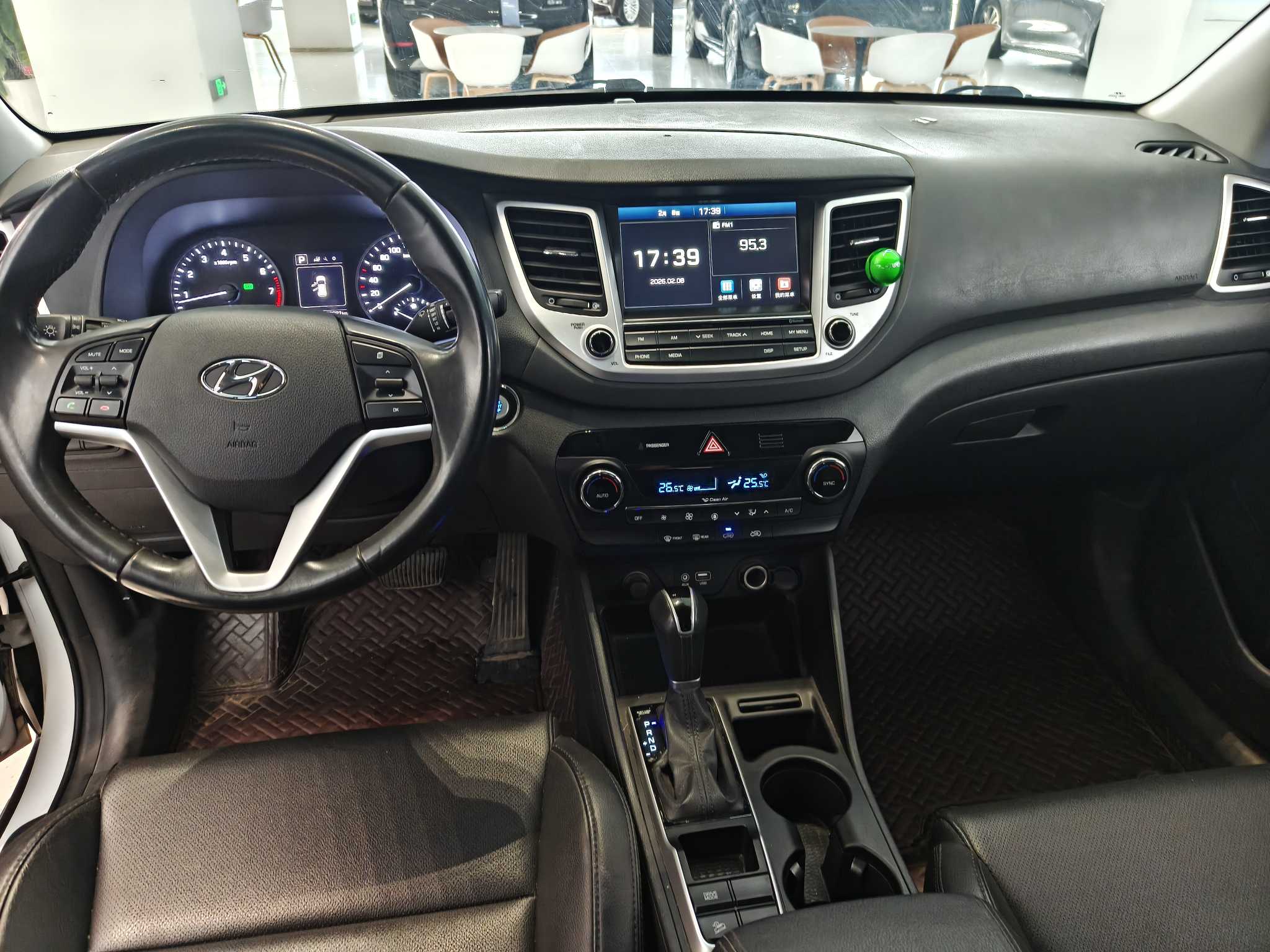 Hyundai Tucson 2017 #8 Hyundai Tucson 2017 car image #8