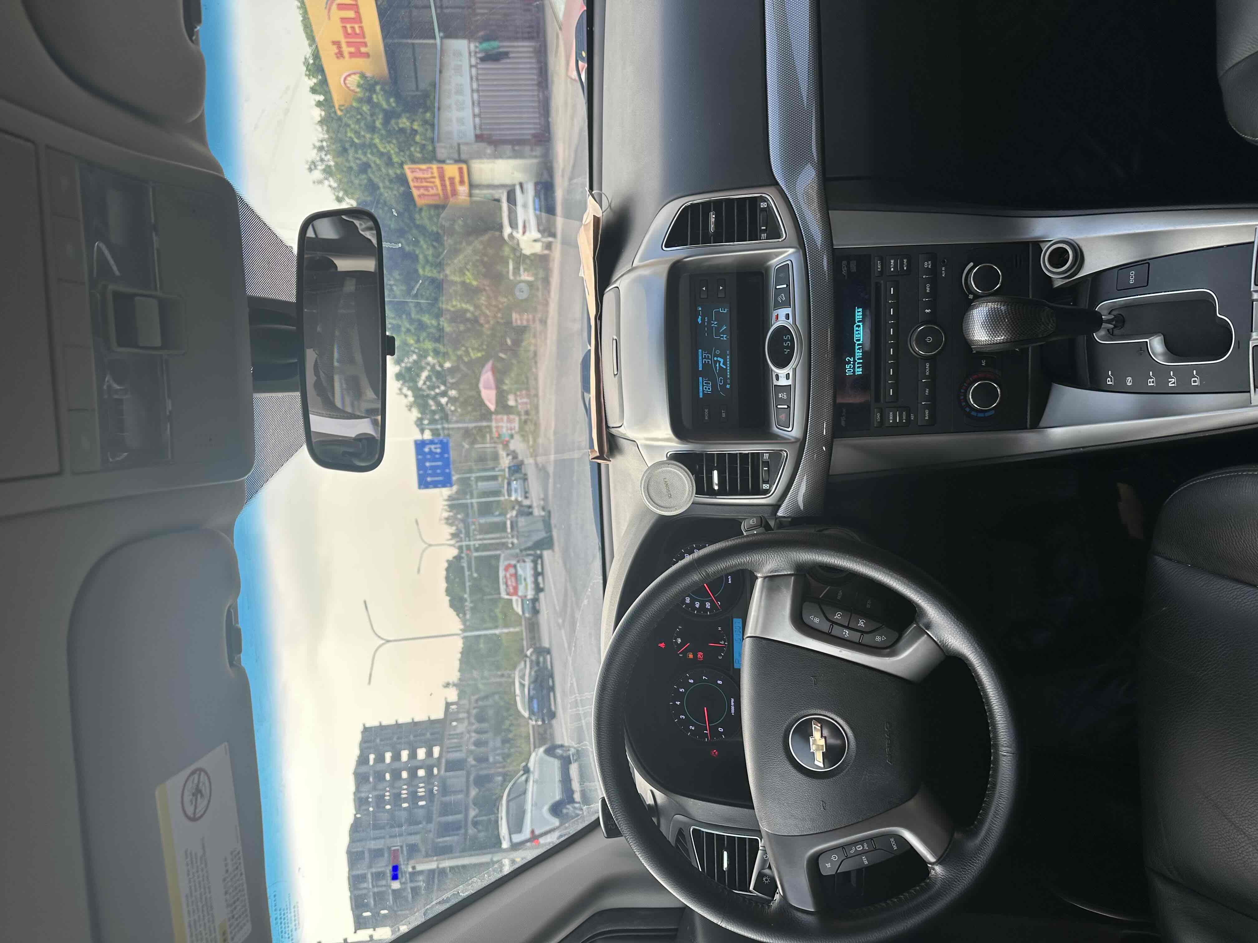 Chevrolet Captiva (Imported) 2011 car image #8