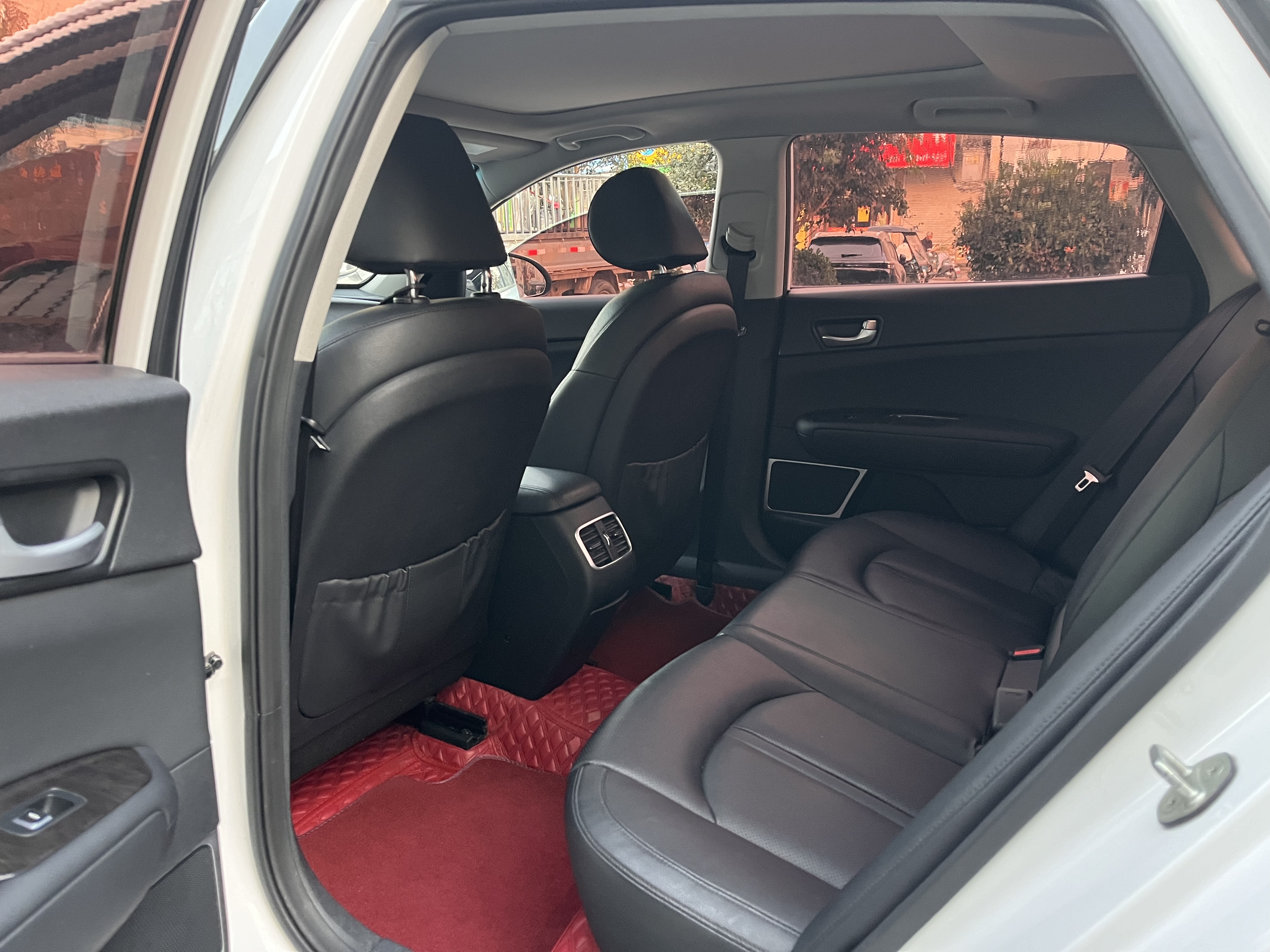 Kia K5 2018 #8 Kia K5 2018 car image #8