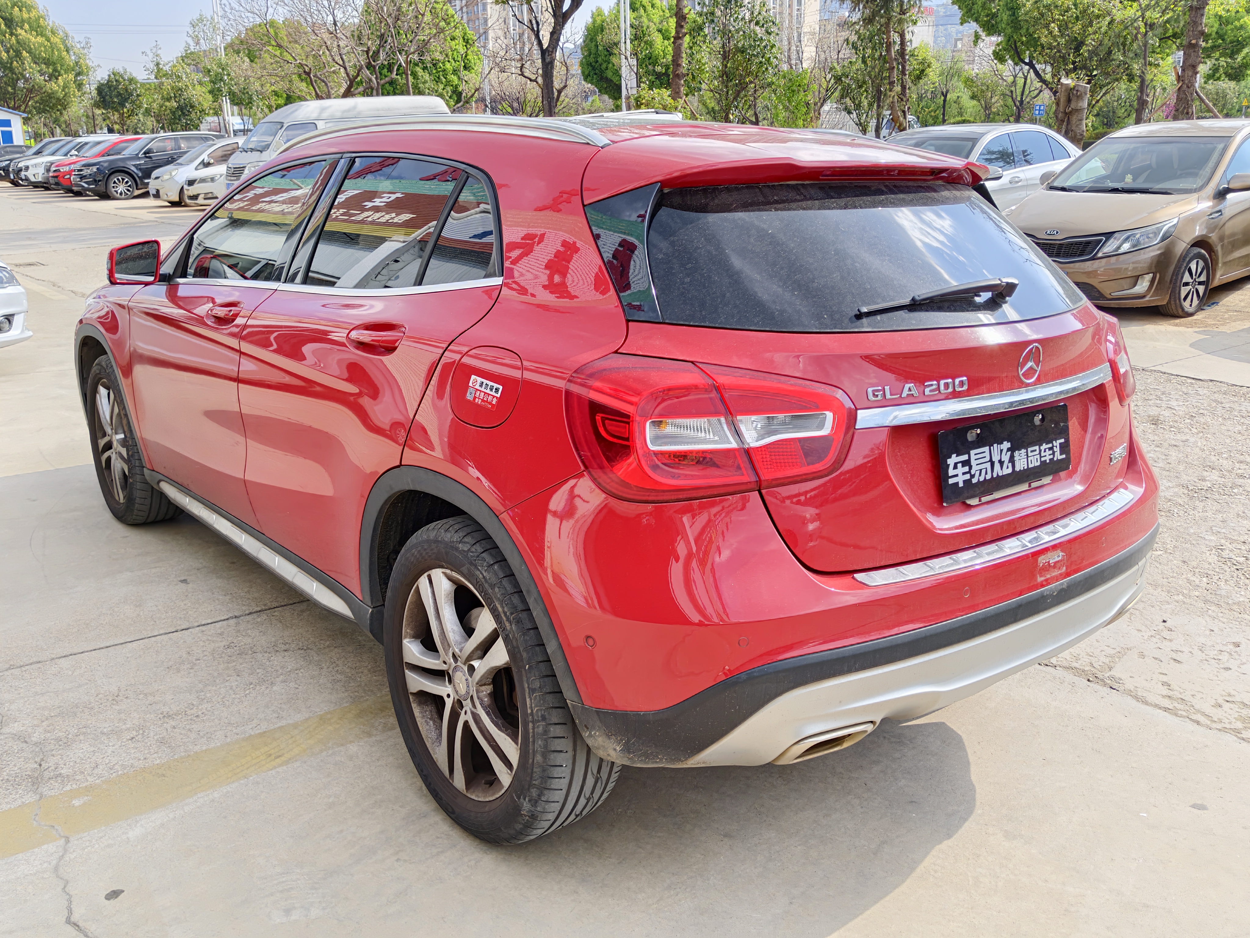 Mercedes-Benz GLA Class 2015 car image #8