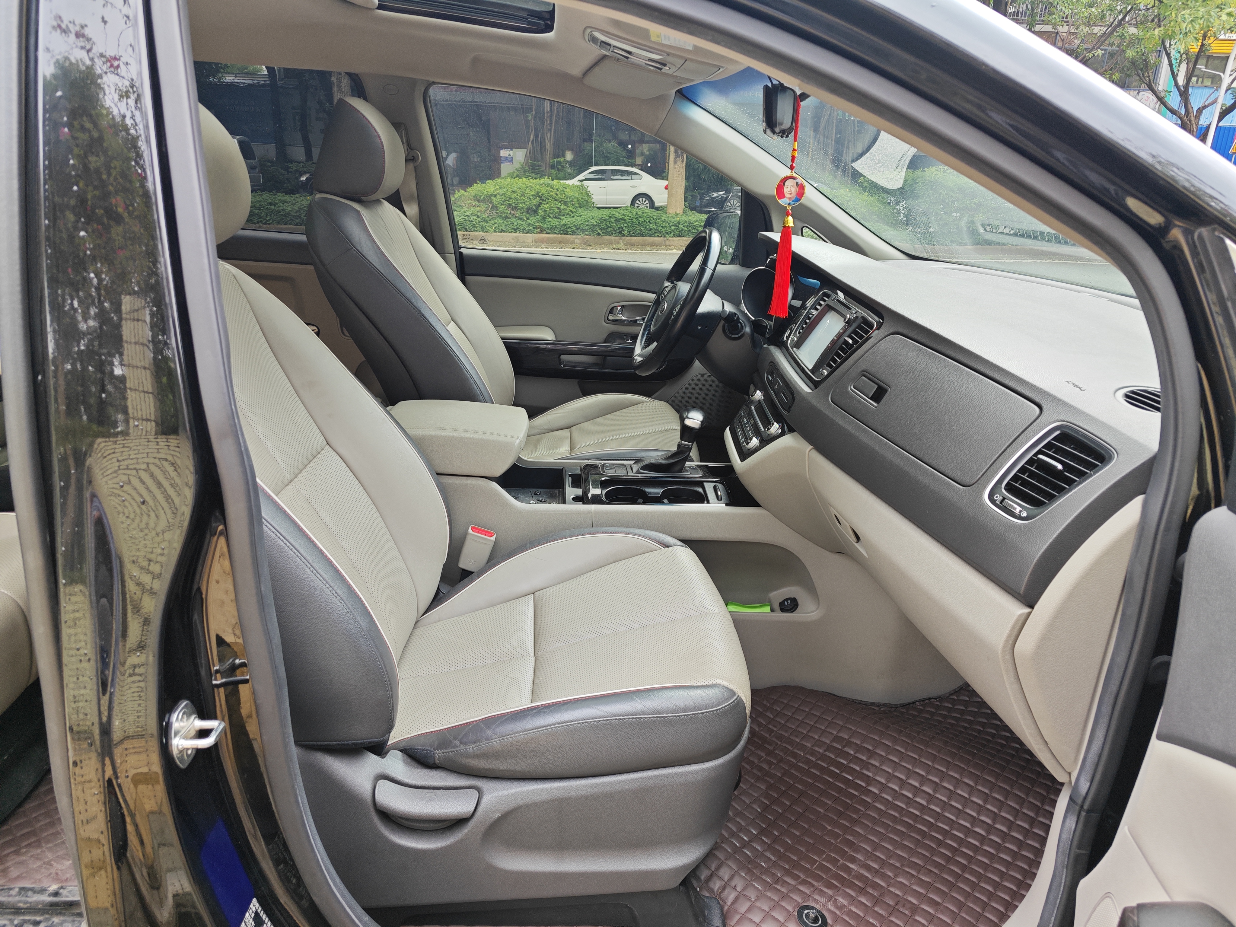 Kia Carnival (Imported) 2018 immagine di auto #8