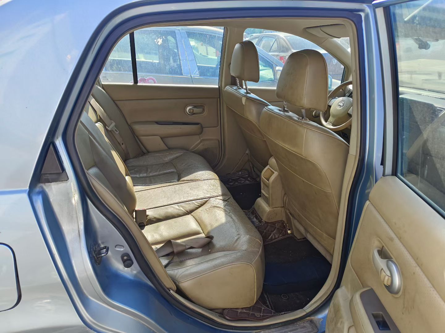 日产 颐达 2007 汽车图片 #8