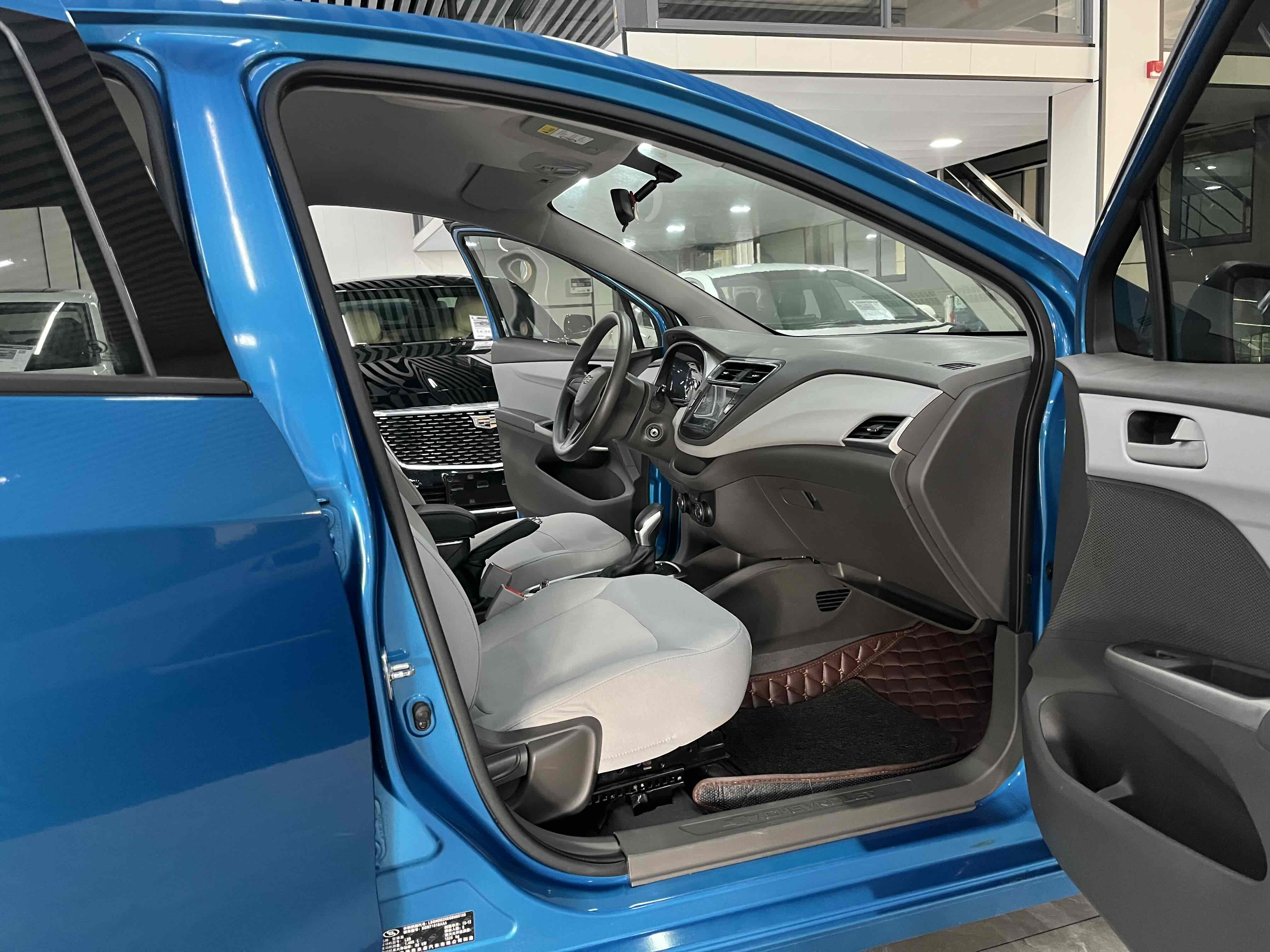 Chevrolet Lova RV 2016 #8 Chevrolet Lova RV 2016 car image #8