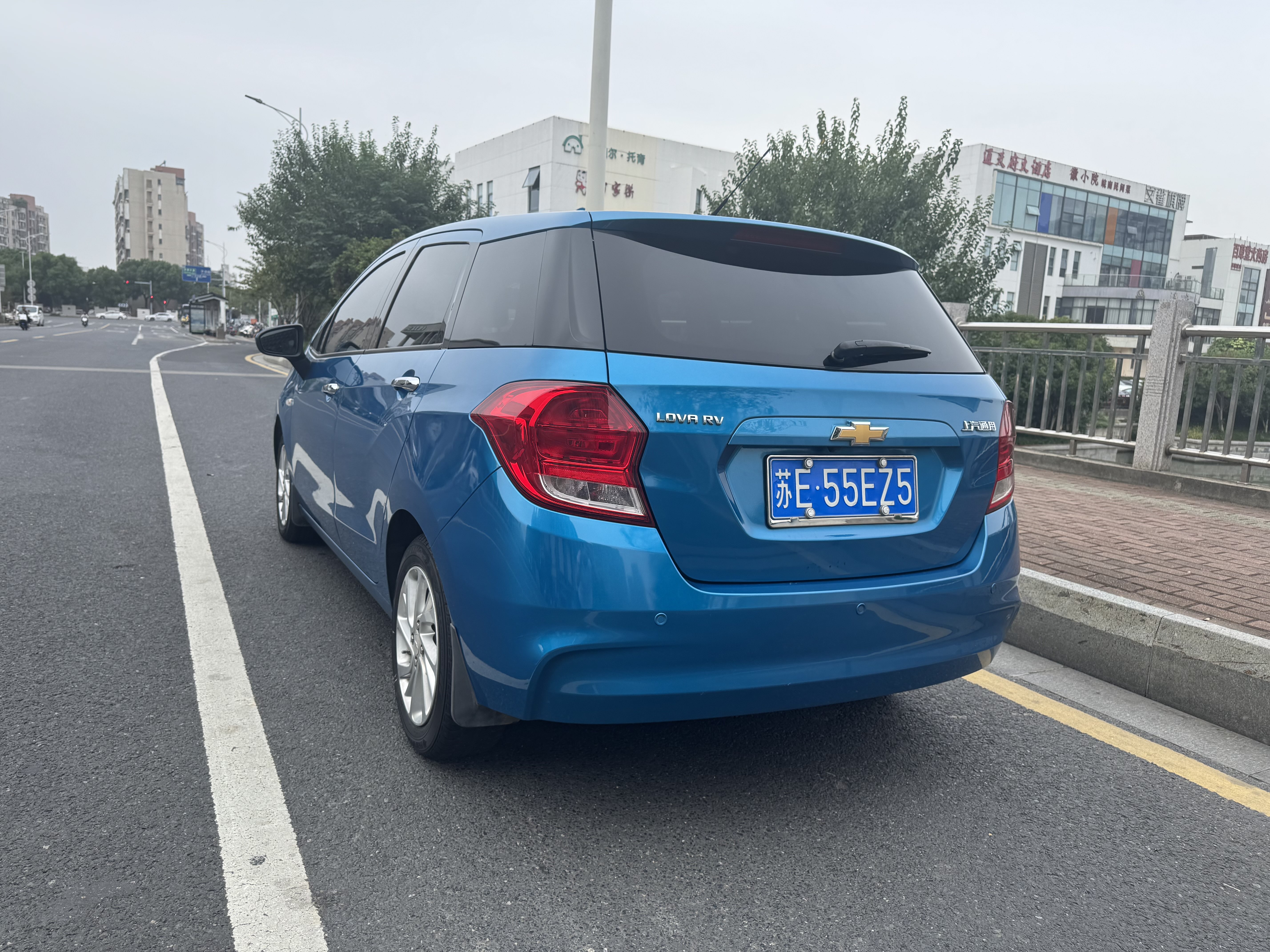 Chevrolet Lova RV 2016 car image #8