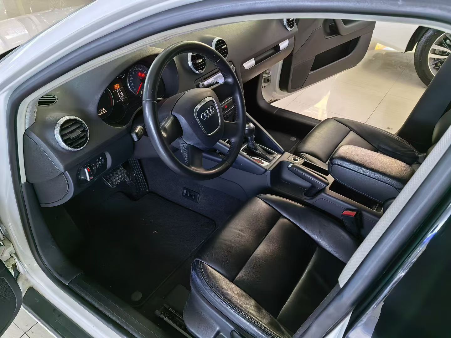 Audi A3 (Imported) 2013 #8 Audi A3 (Imported) 2013 car image #8