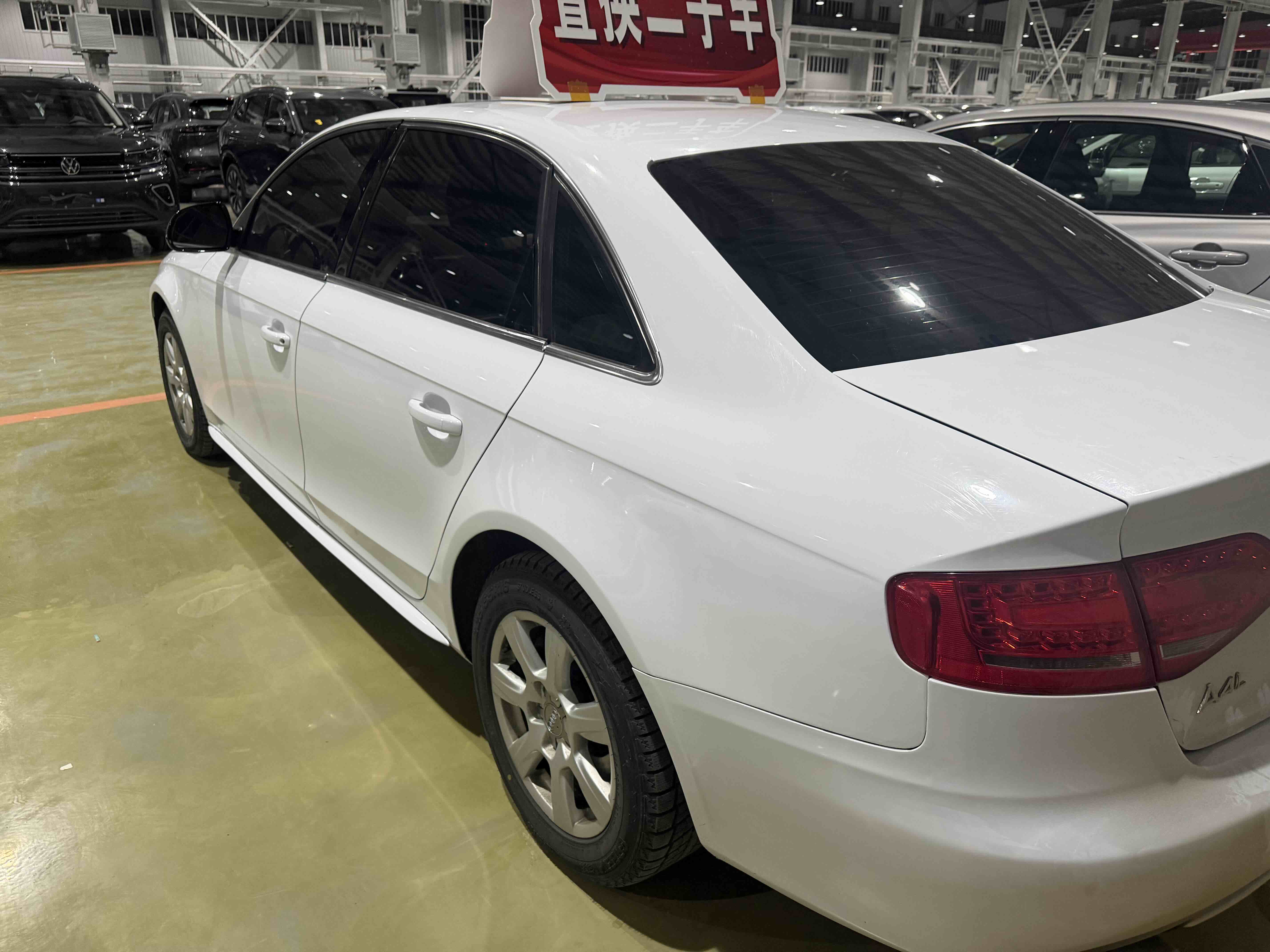 Audi A4L 2012 #8 Audi A4L 2012 car image #8